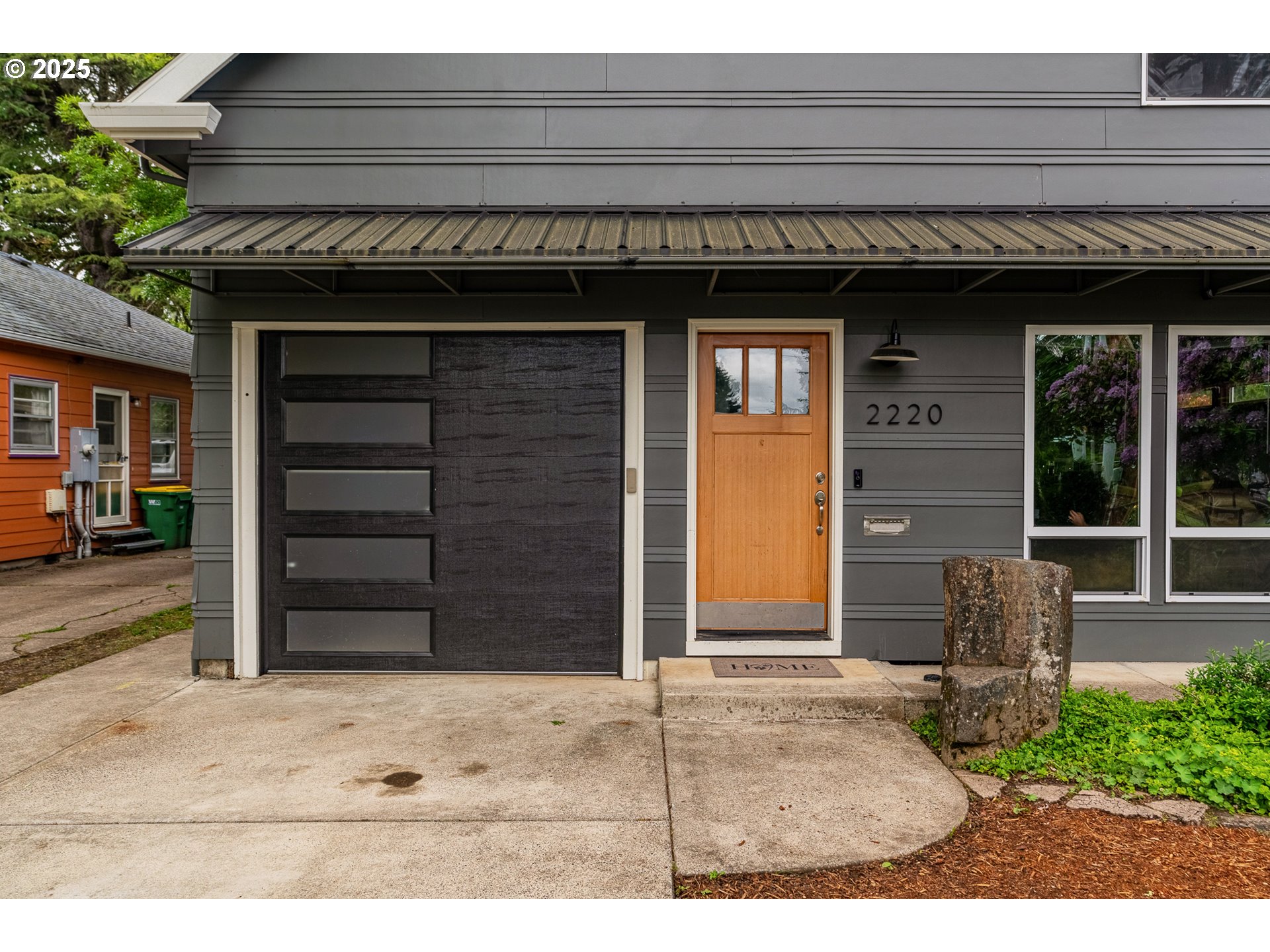 2220 17TH AVE