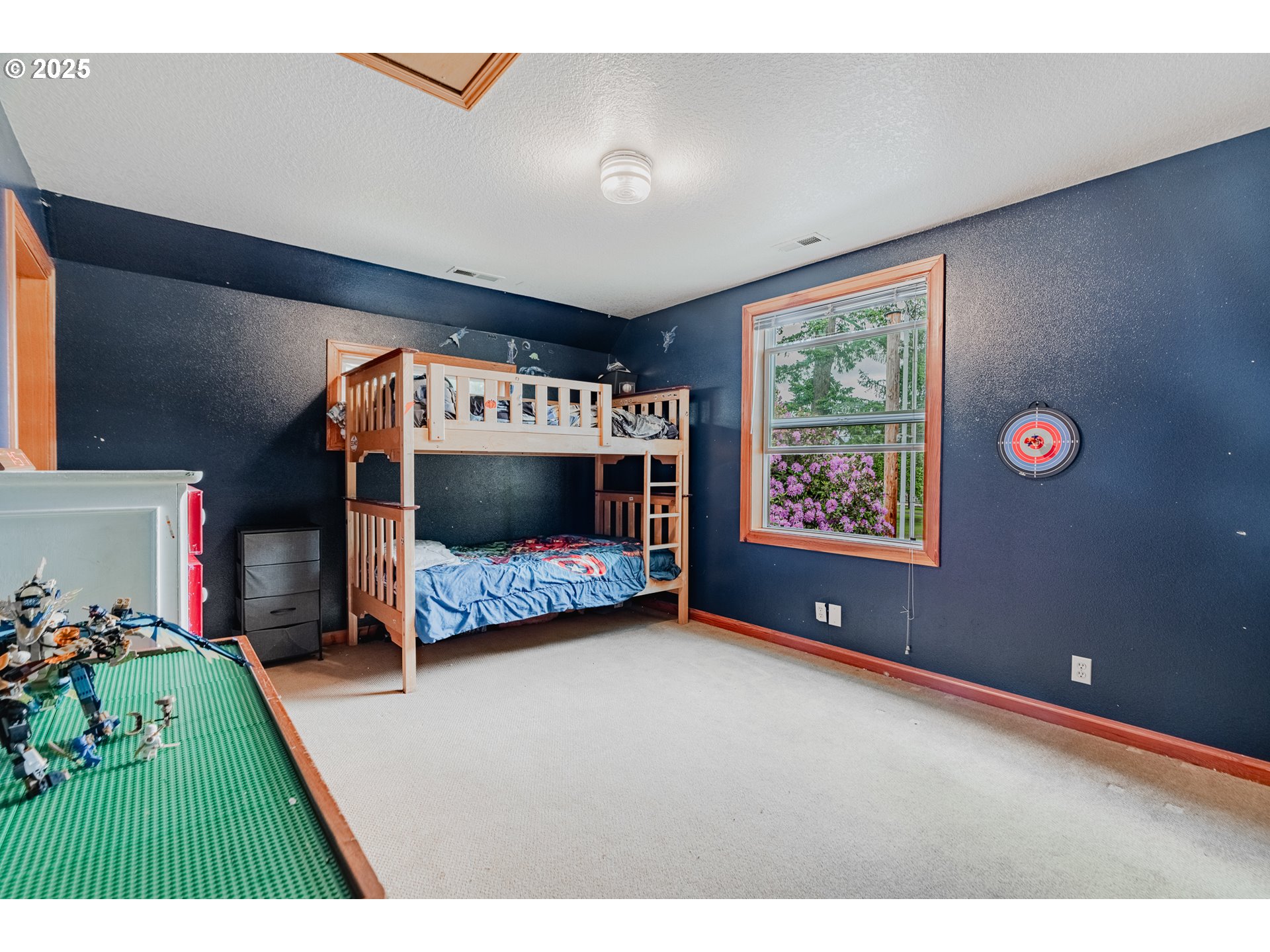 2220 17TH AVE