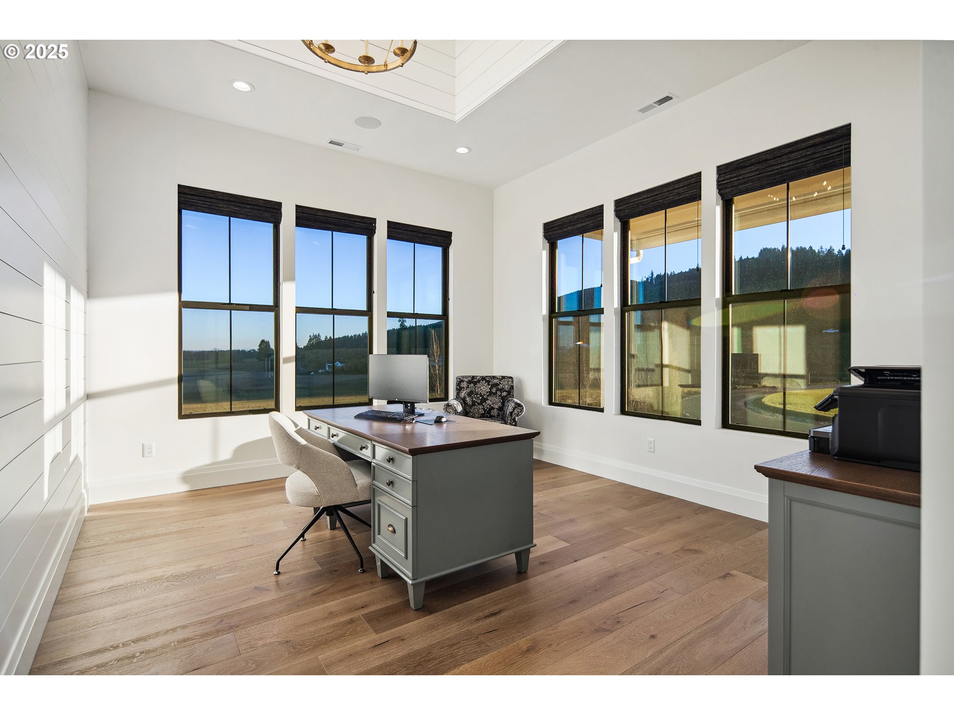 48493 NW Hillside RD