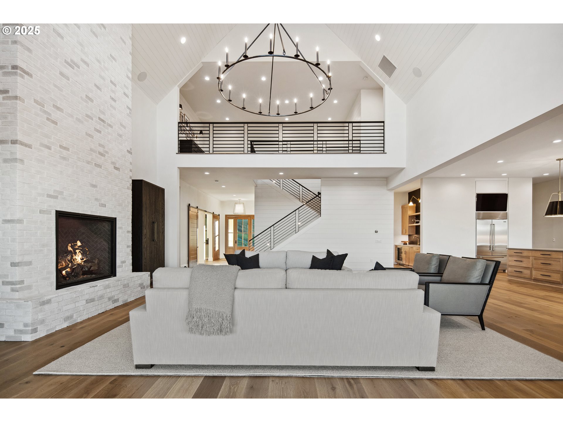 48493 NW Hillside RD