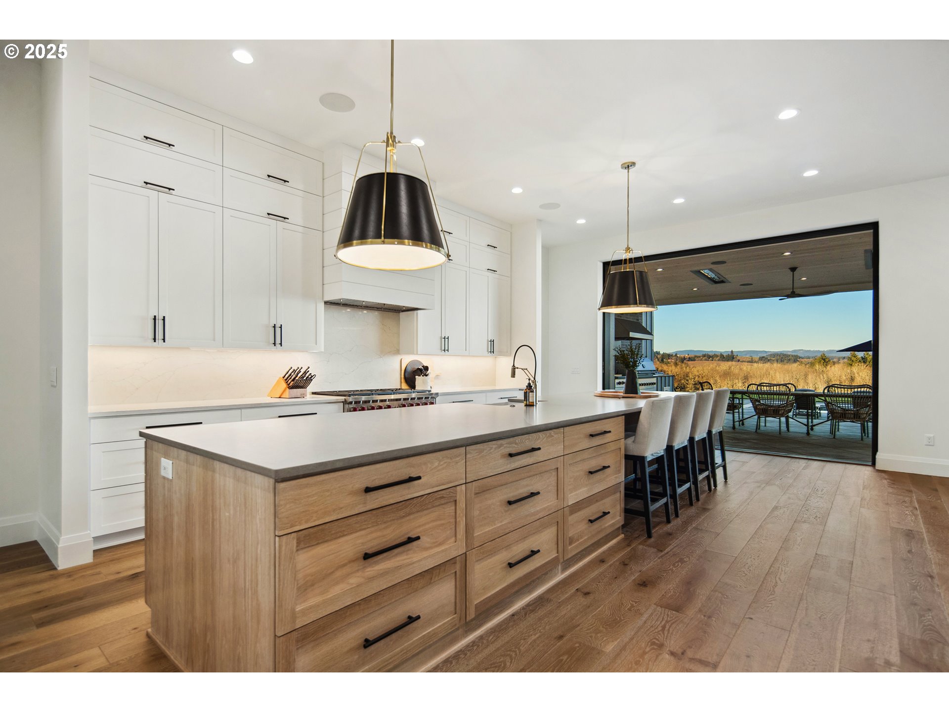 48493 NW Hillside RD