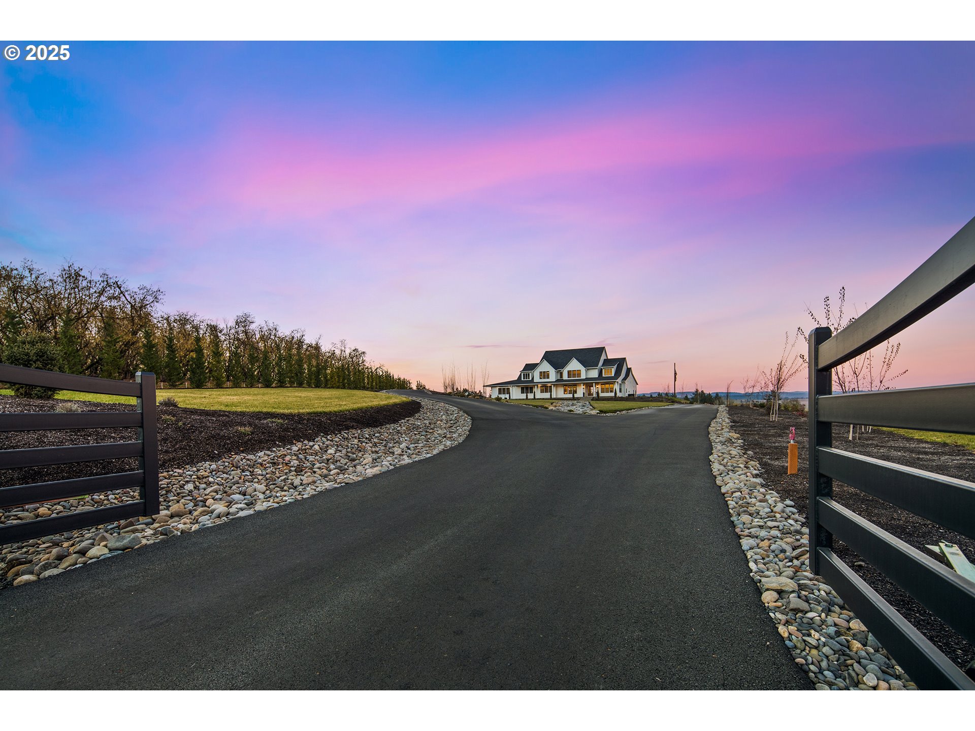 48493 NW Hillside RD