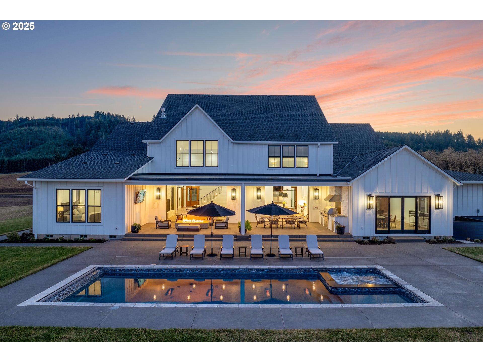 48493 NW Hillside RD