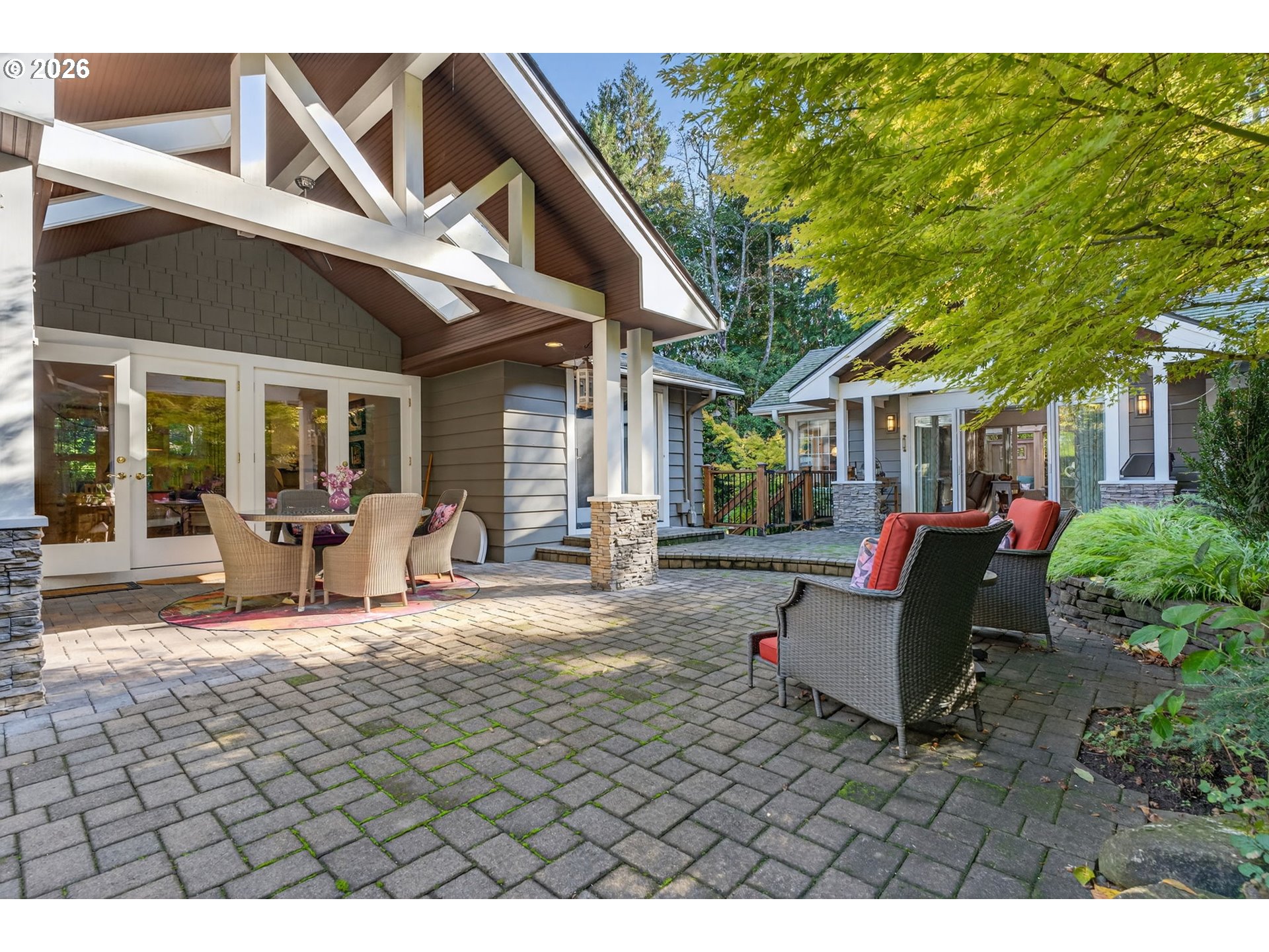18665 TRILLIUM DR