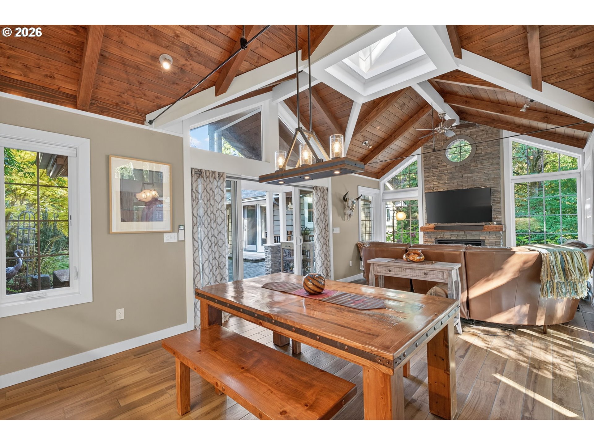 18665 TRILLIUM DR