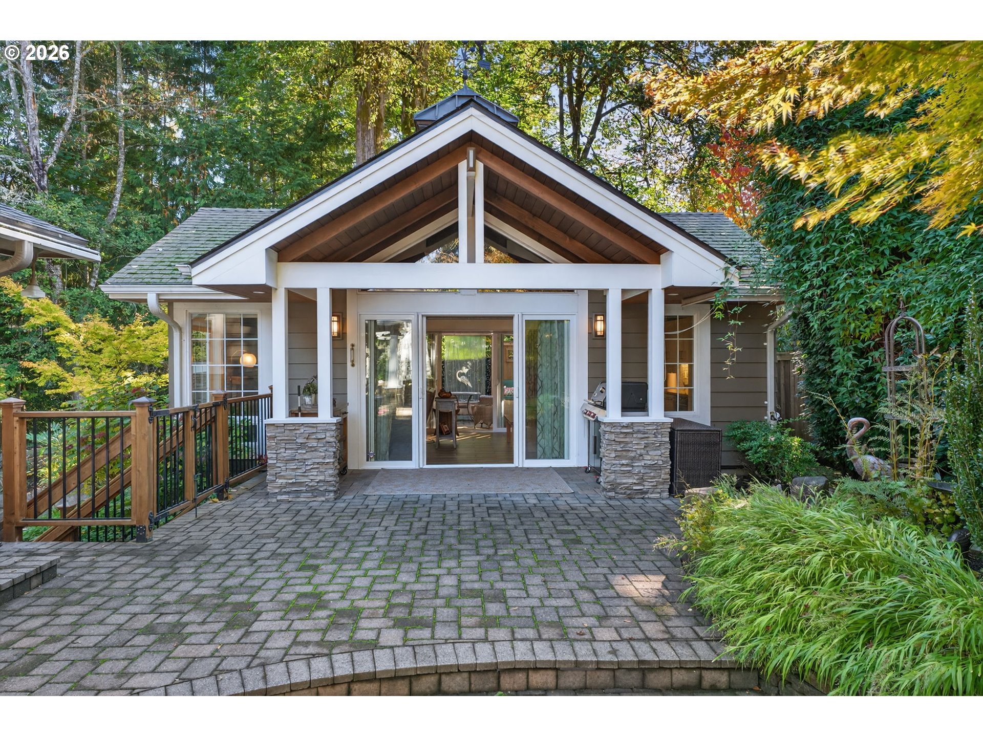 18665 TRILLIUM DR