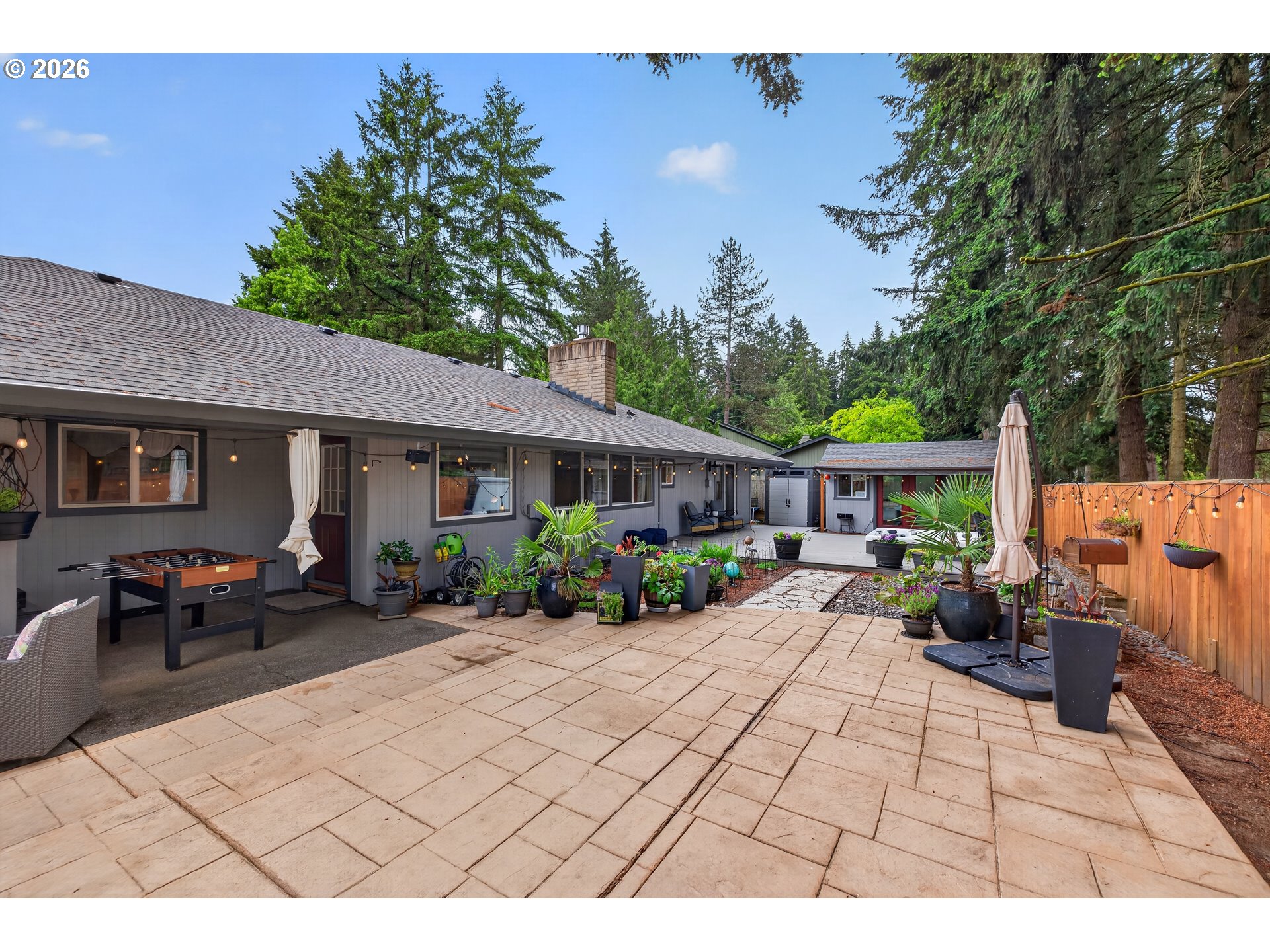 2264 SE SINGING WOODS DR