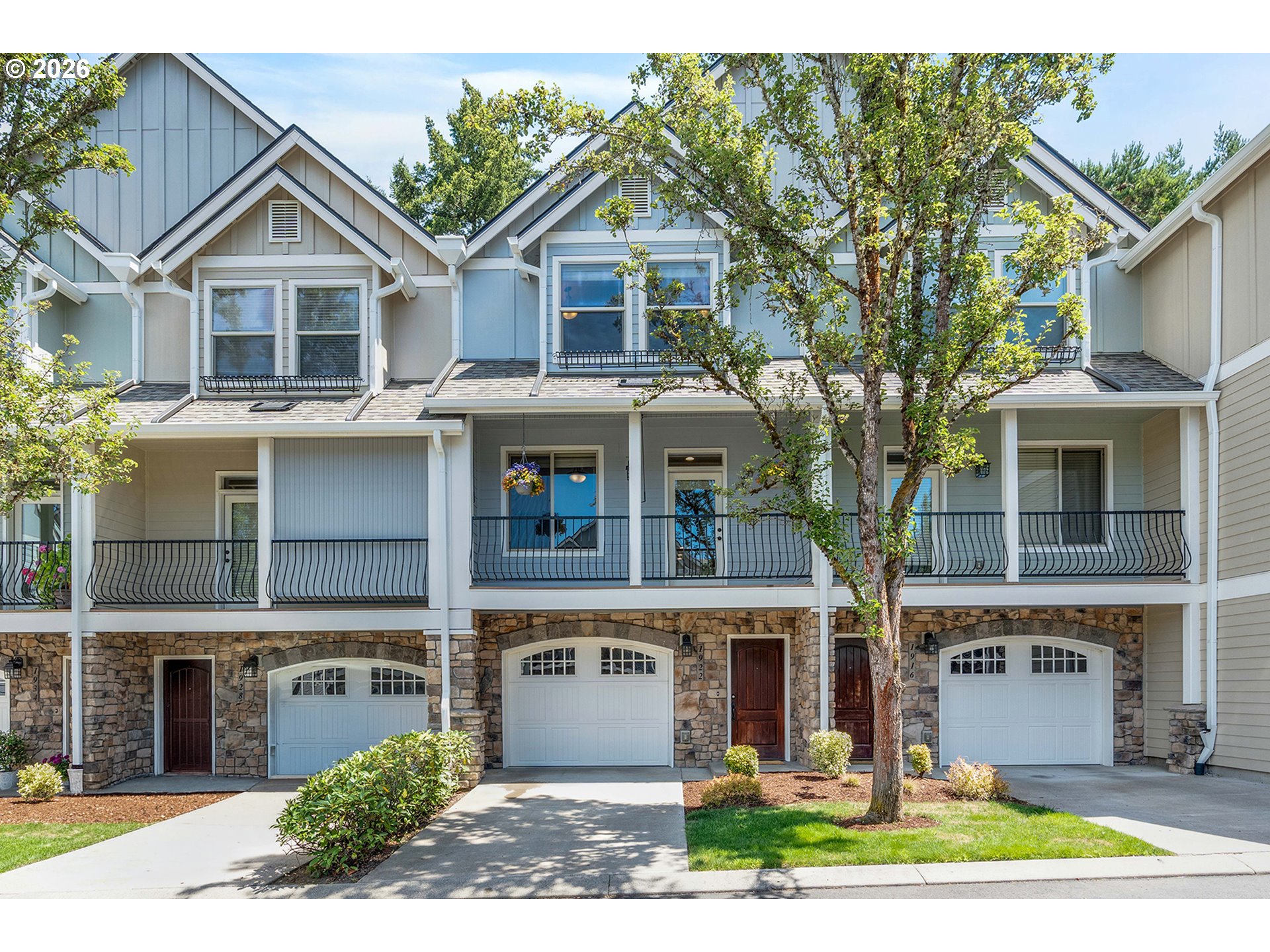 1922 NE 49TH WAY