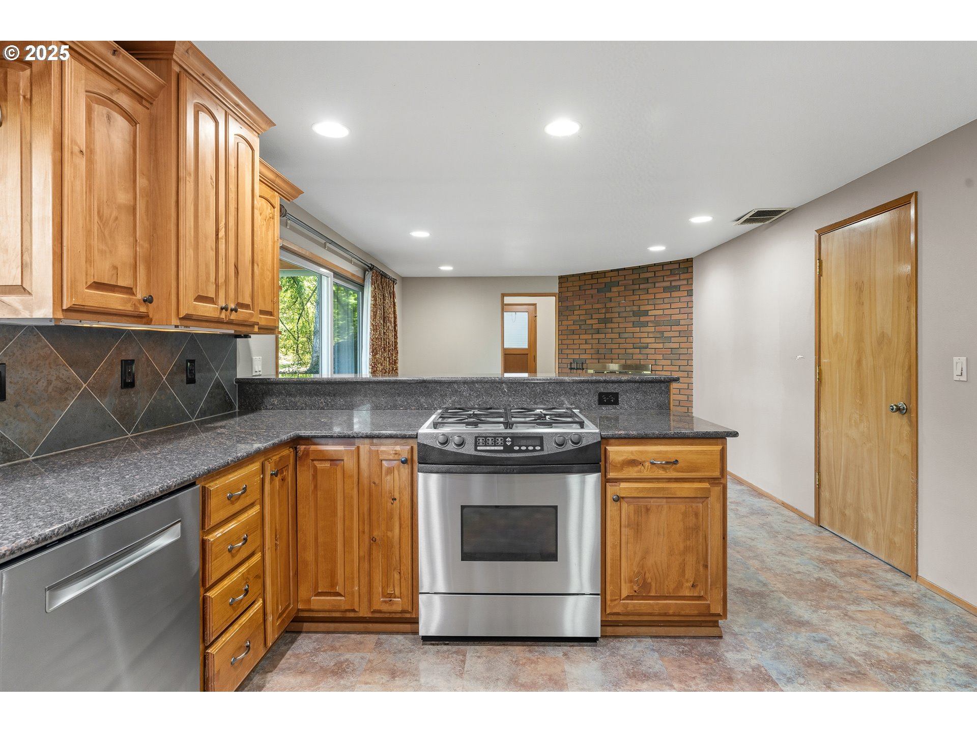 25152 SW LADD HILL RD