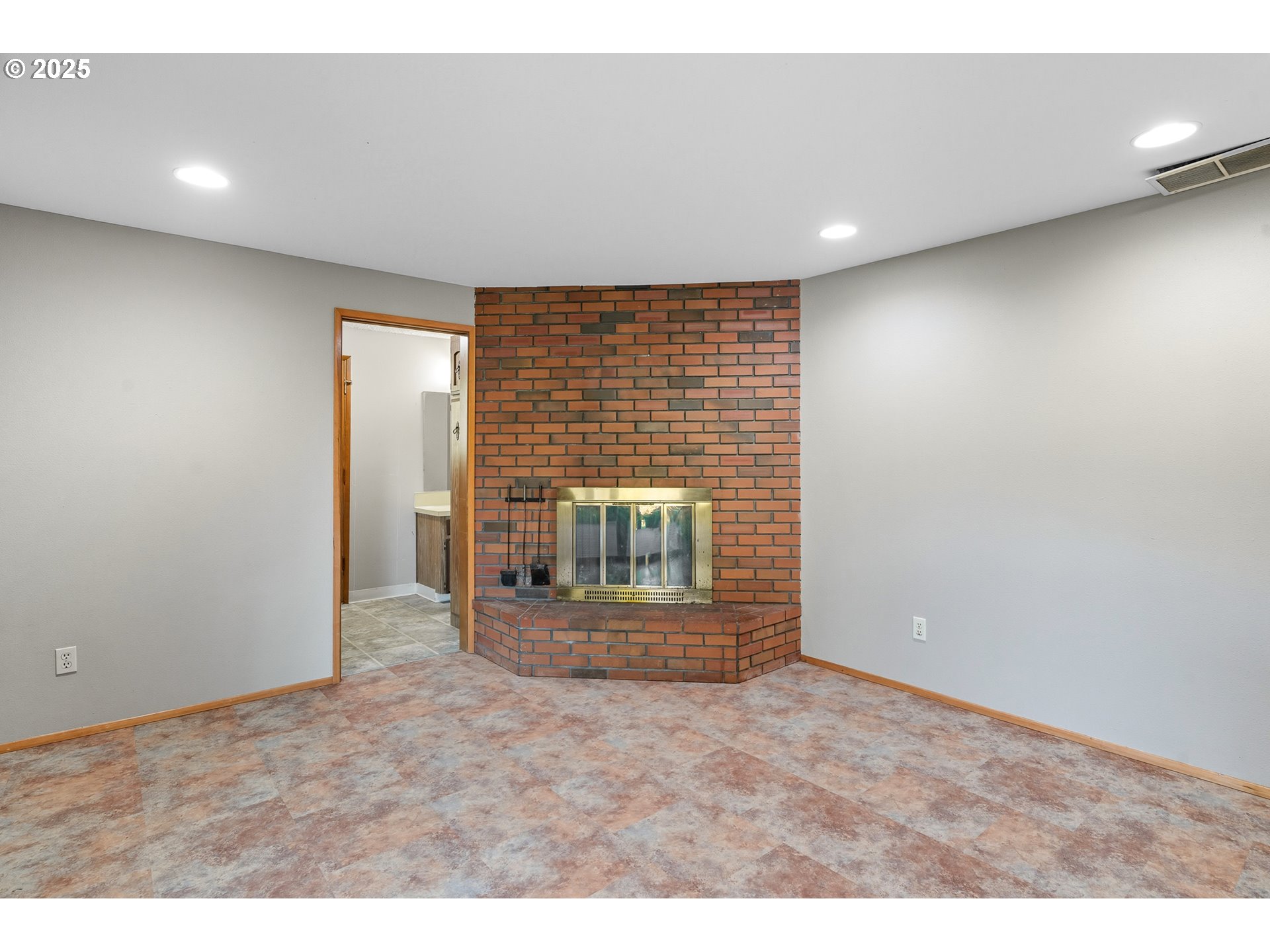 25152 SW LADD HILL RD