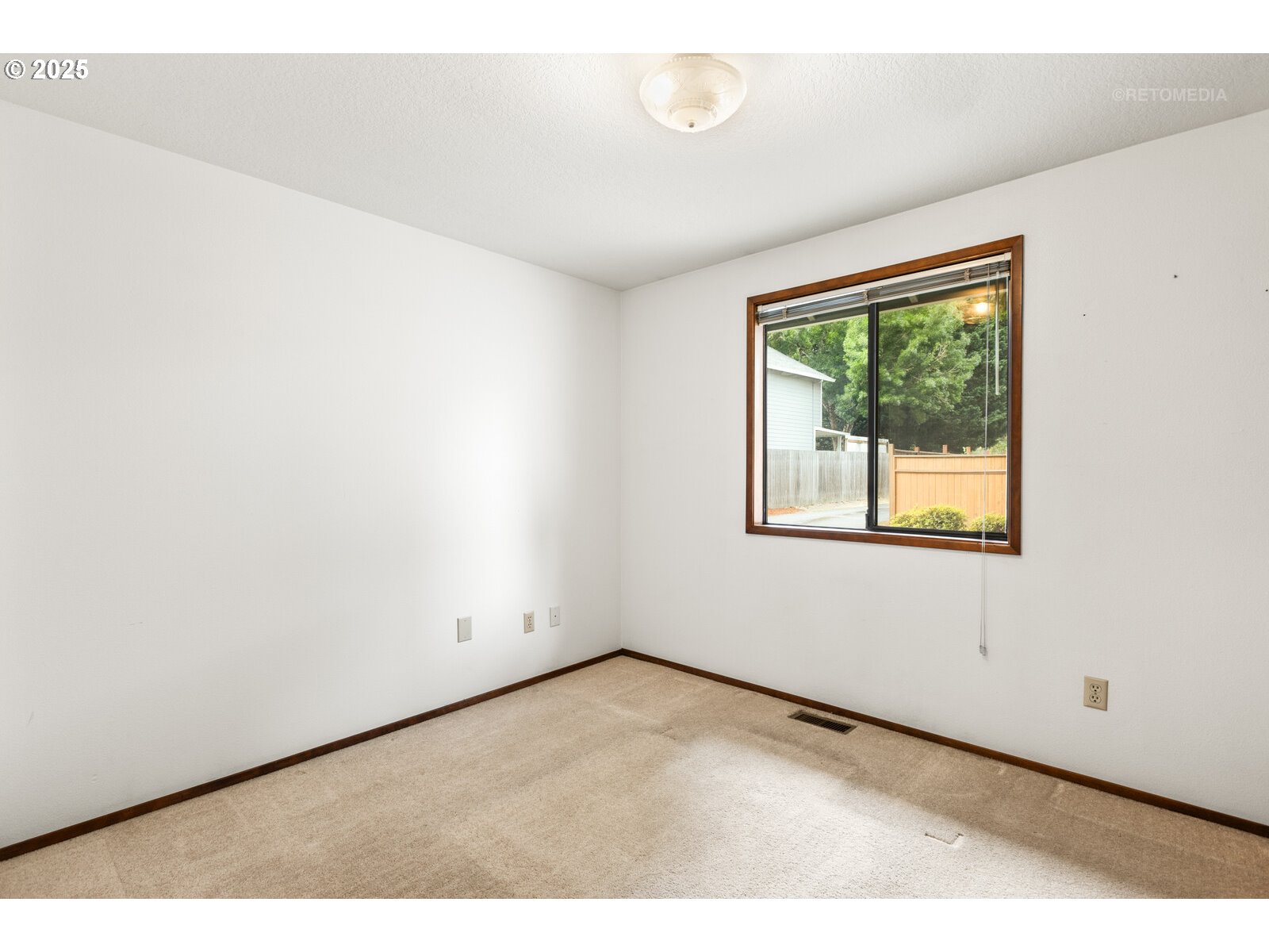 1746 SE BROOKWOOD AVE