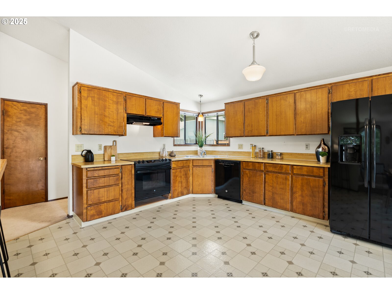 1746 SE BROOKWOOD AVE