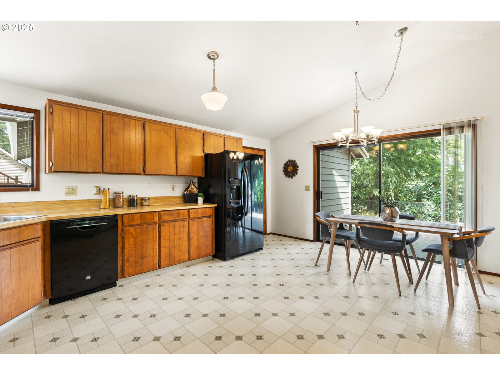 1746 SE BROOKWOOD AVE