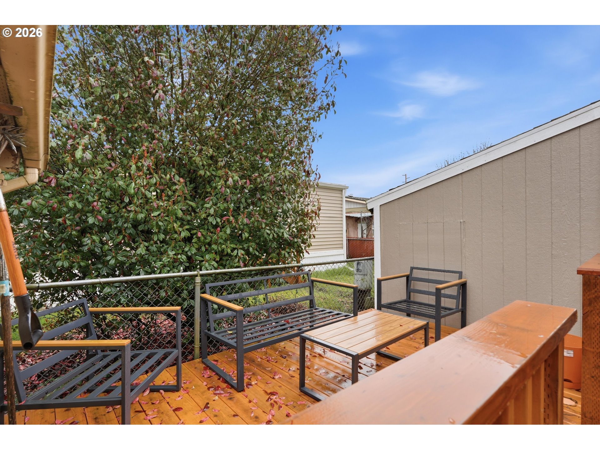 5885 NE Jacobson ST 63