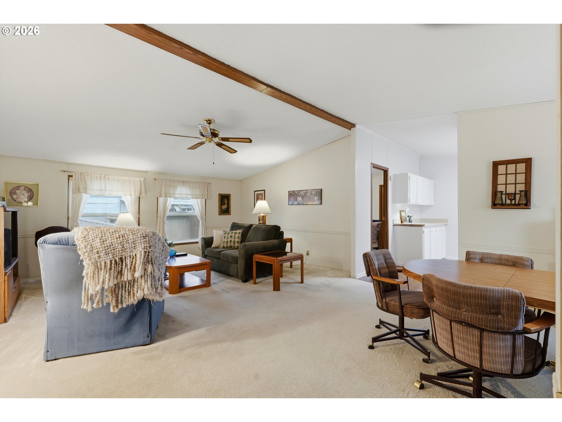 5885 NE Jacobson ST 63