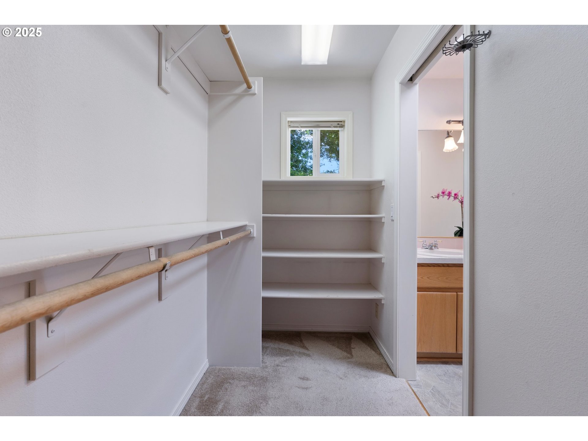 3795 NW BANFF DR