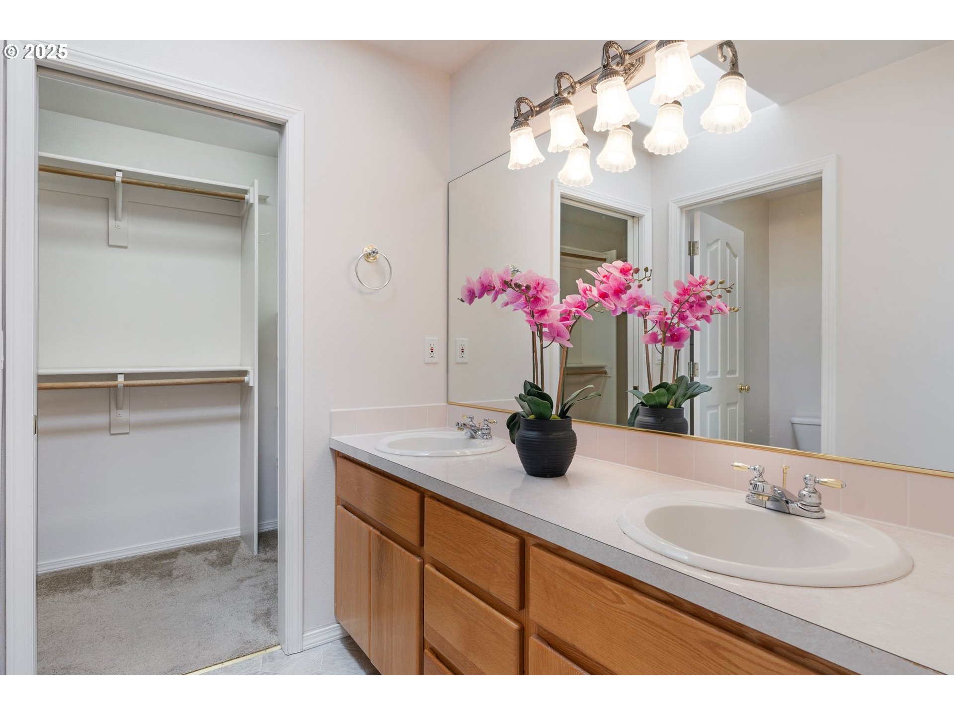 3795 NW BANFF DR