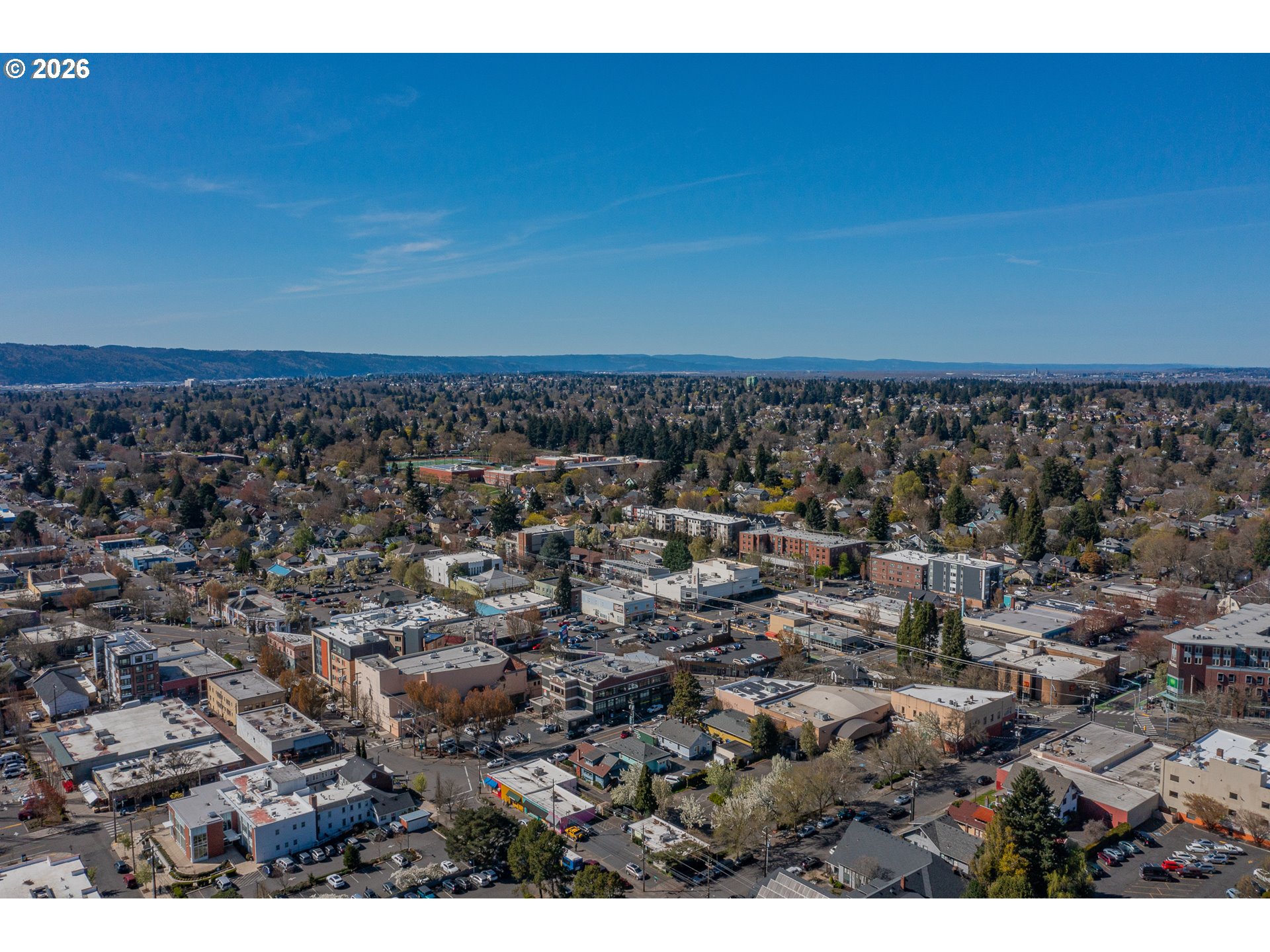 4341 NE HALSEY ST 18