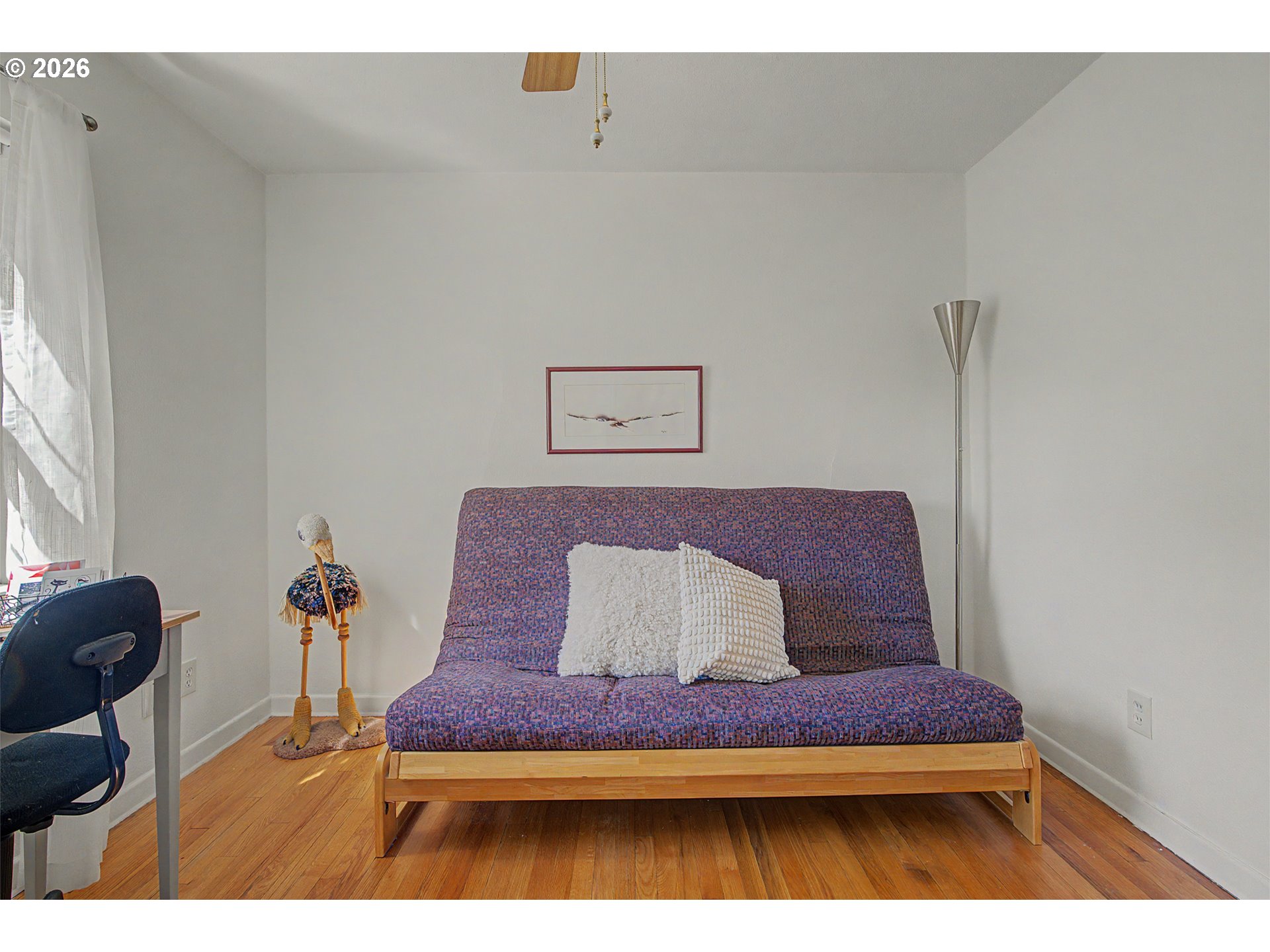 4341 NE HALSEY ST 18