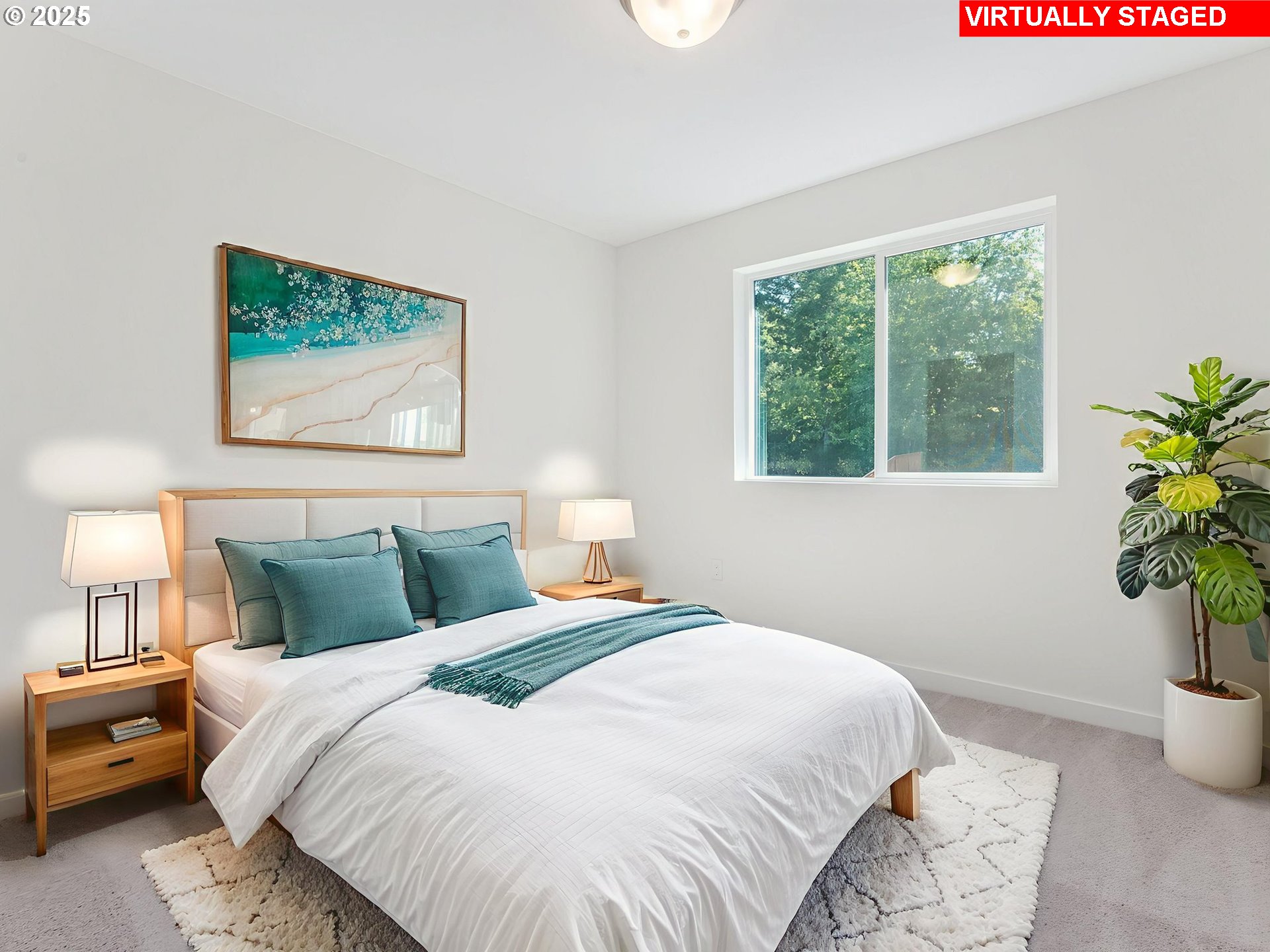 2128 NE RIDGE RUN LN