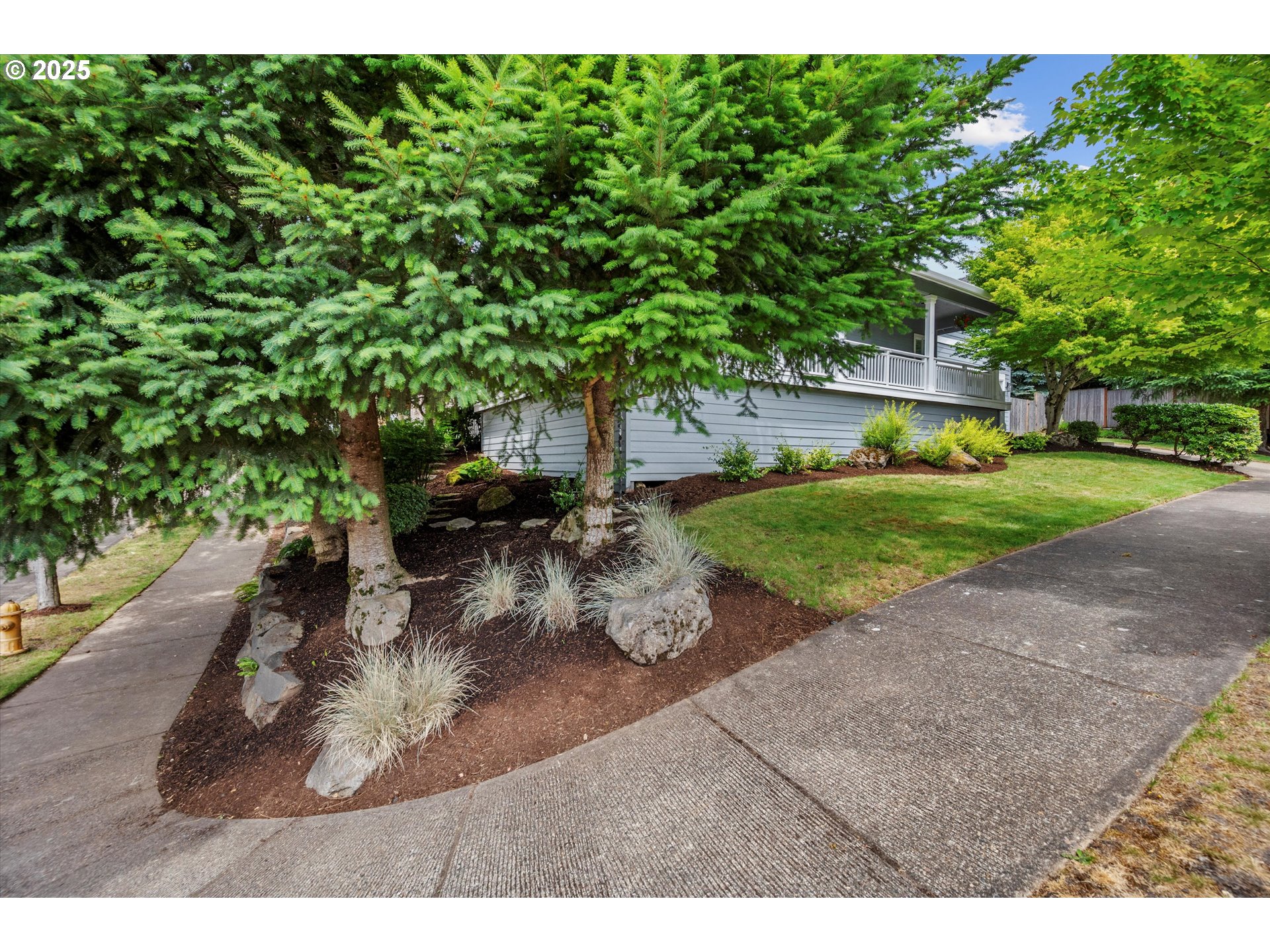 3022 KENSINGTON CT