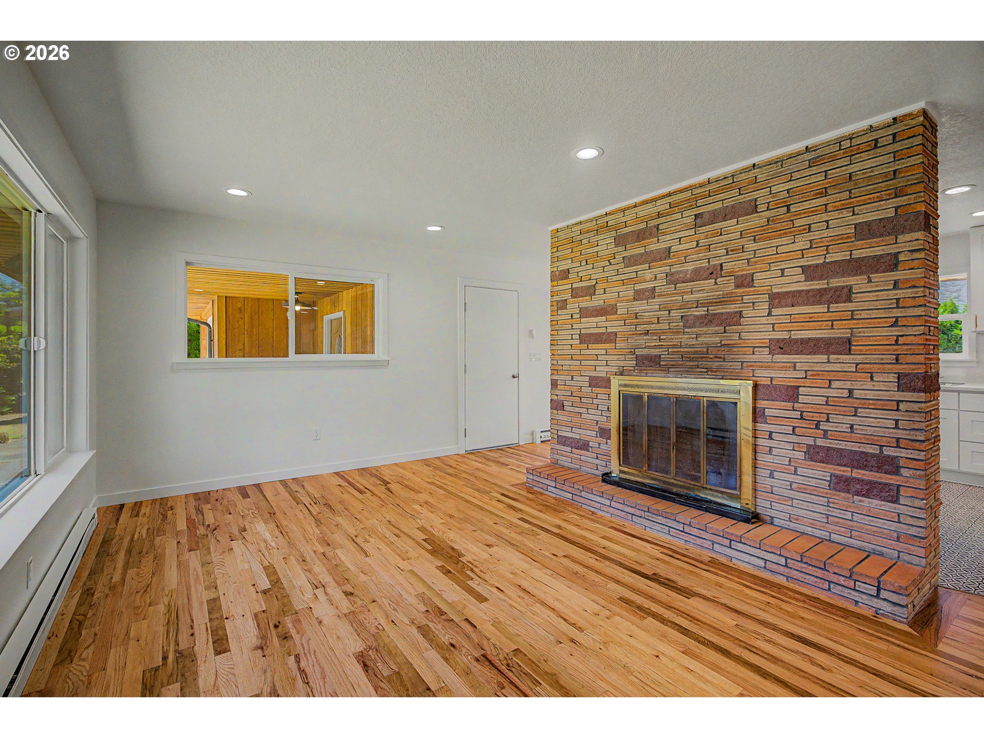1315 N LOCUST ST
