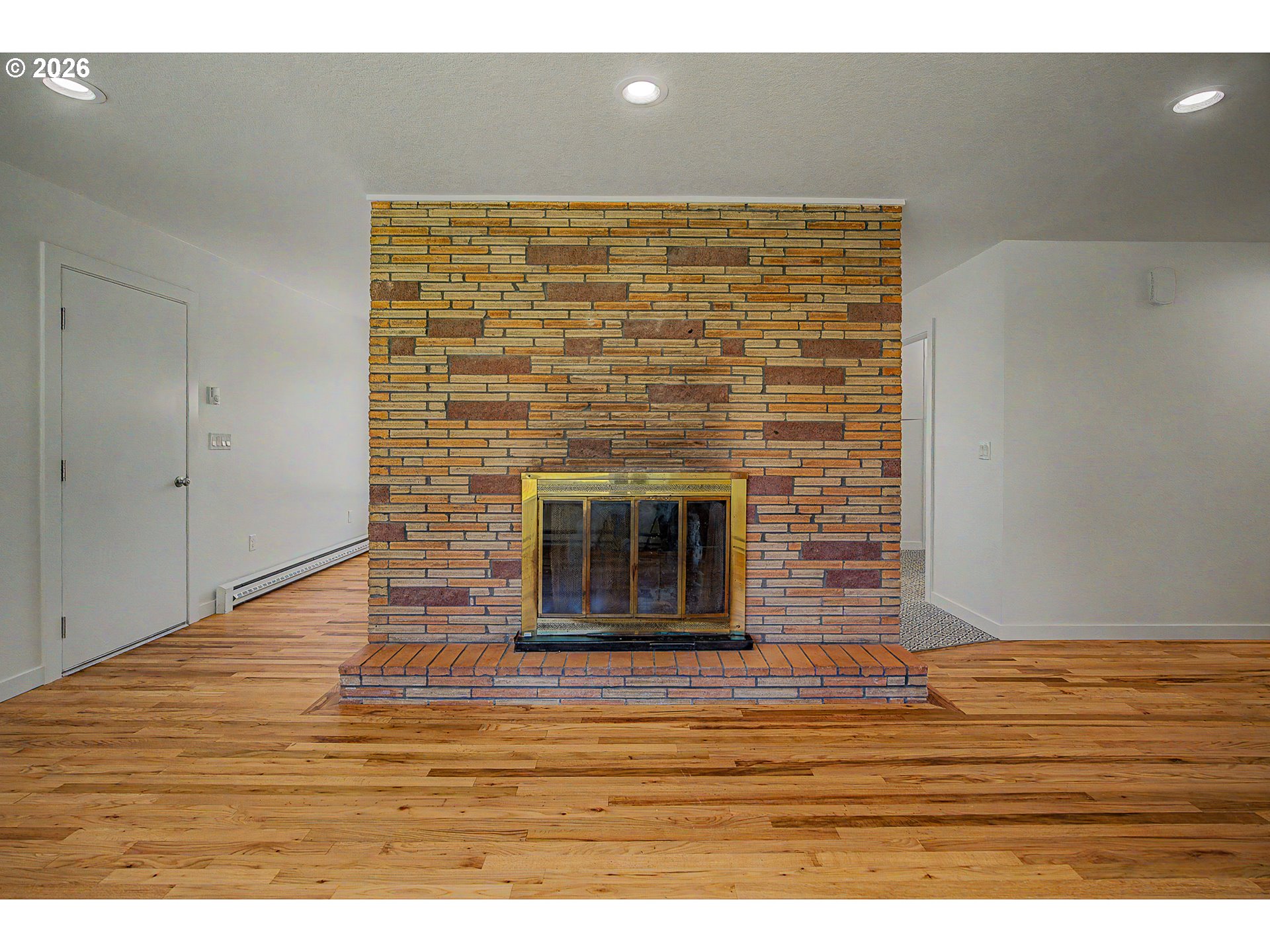 1315 N LOCUST ST