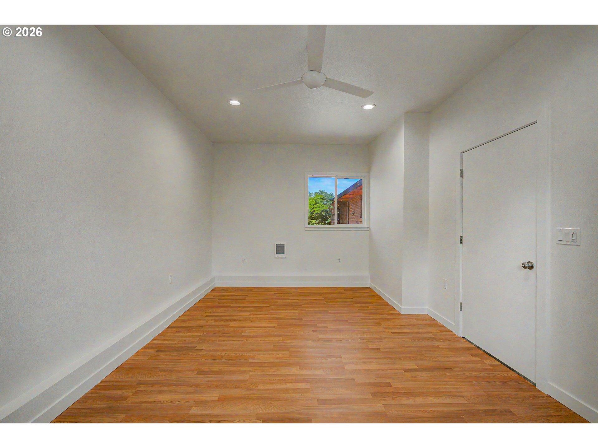 1315 N LOCUST ST