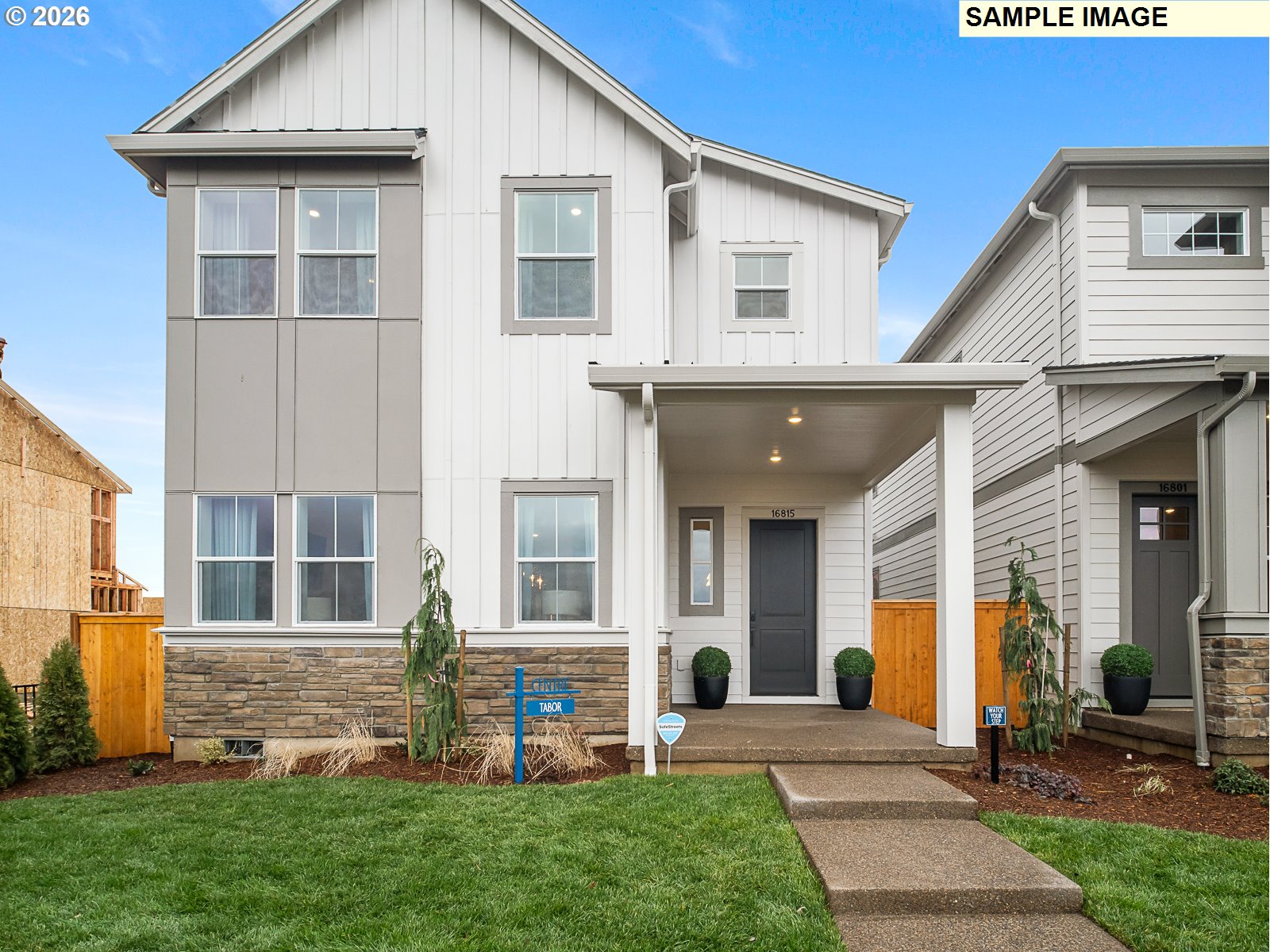 18304 SW Weeks WAY