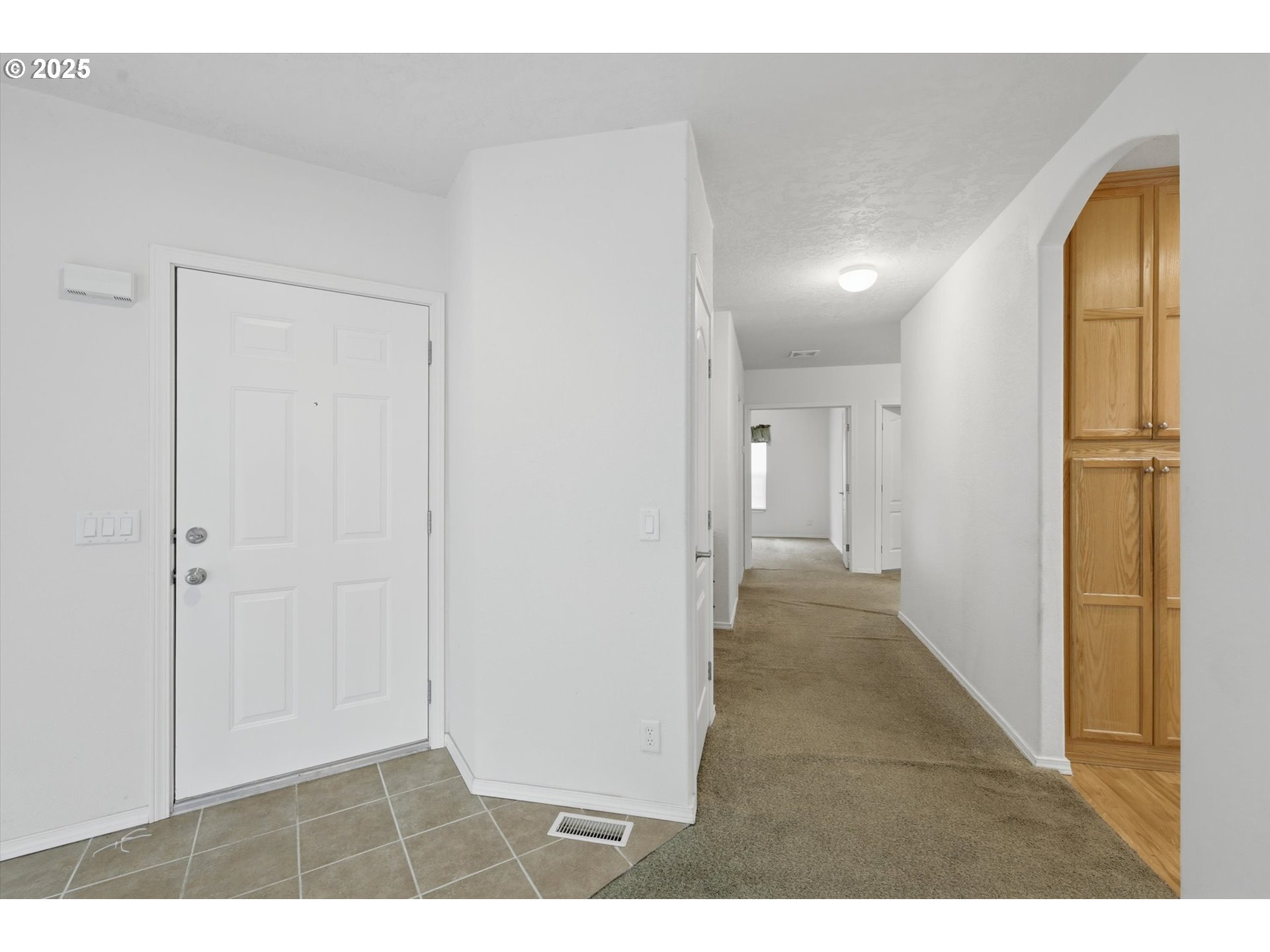 24702 E CEDAR HILL TER