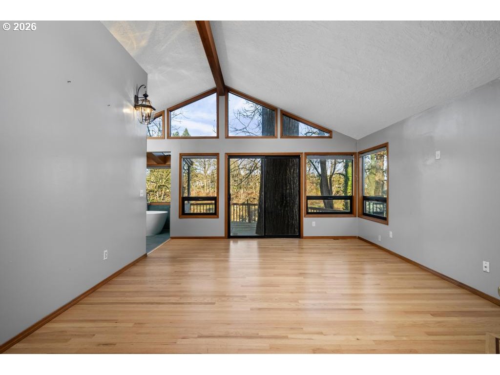 15741 S WASHINGTON ST