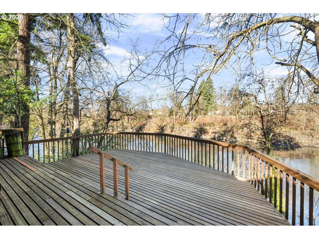 15741 S WASHINGTON ST