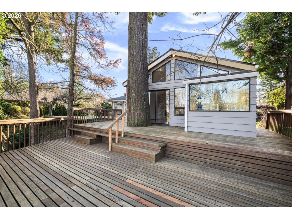 15741 S WASHINGTON ST