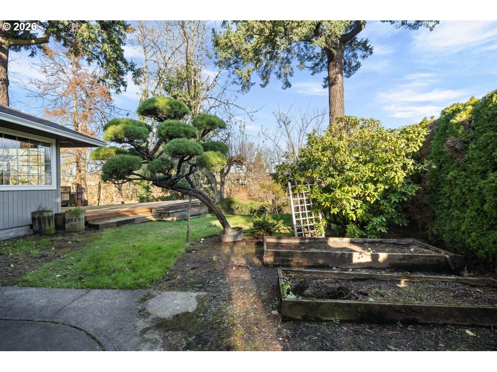 15741 S WASHINGTON ST