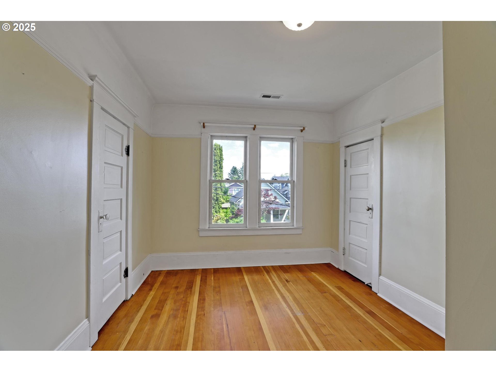 3607 NE 13TH AVE