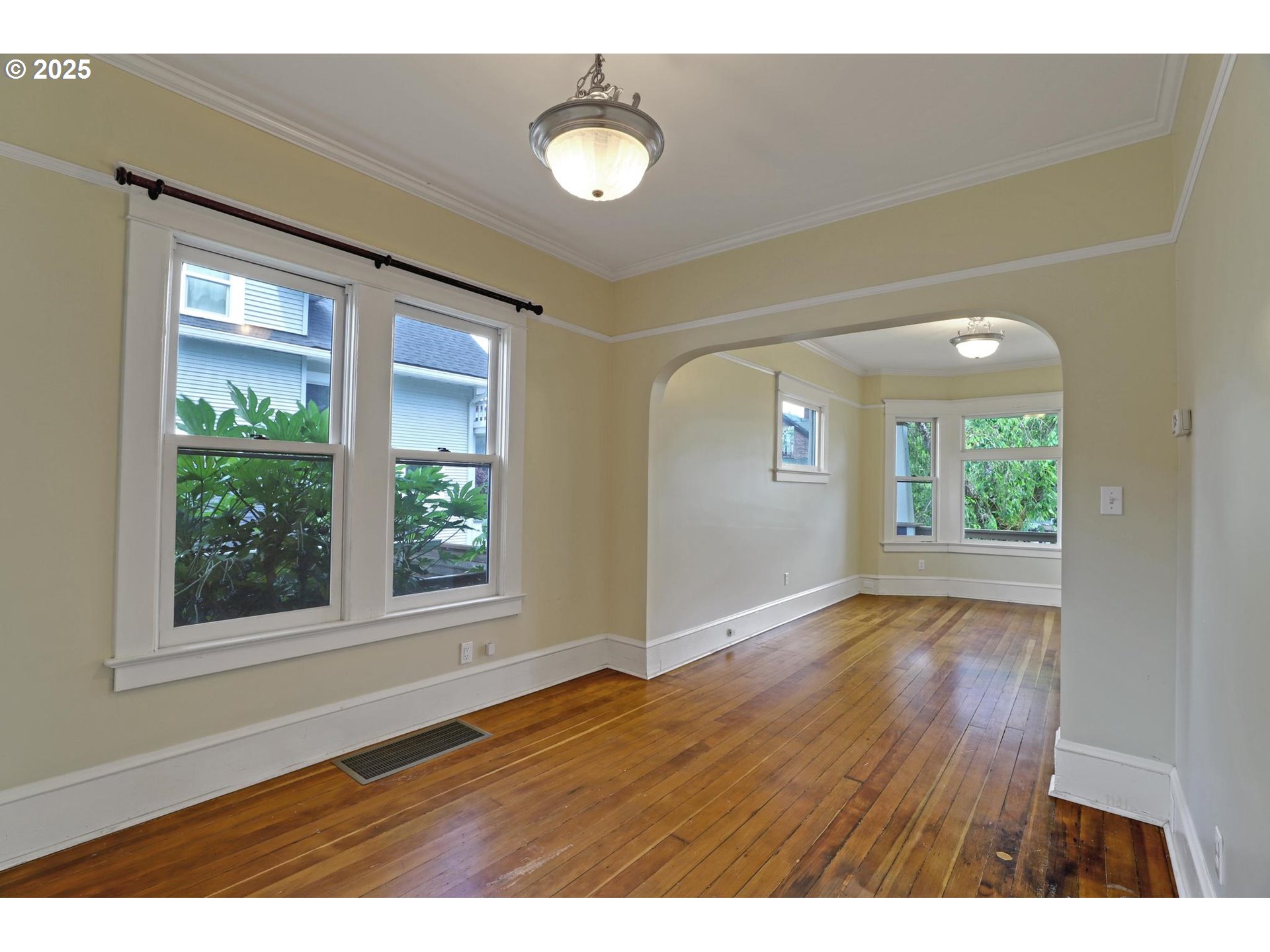 3607 NE 13TH AVE