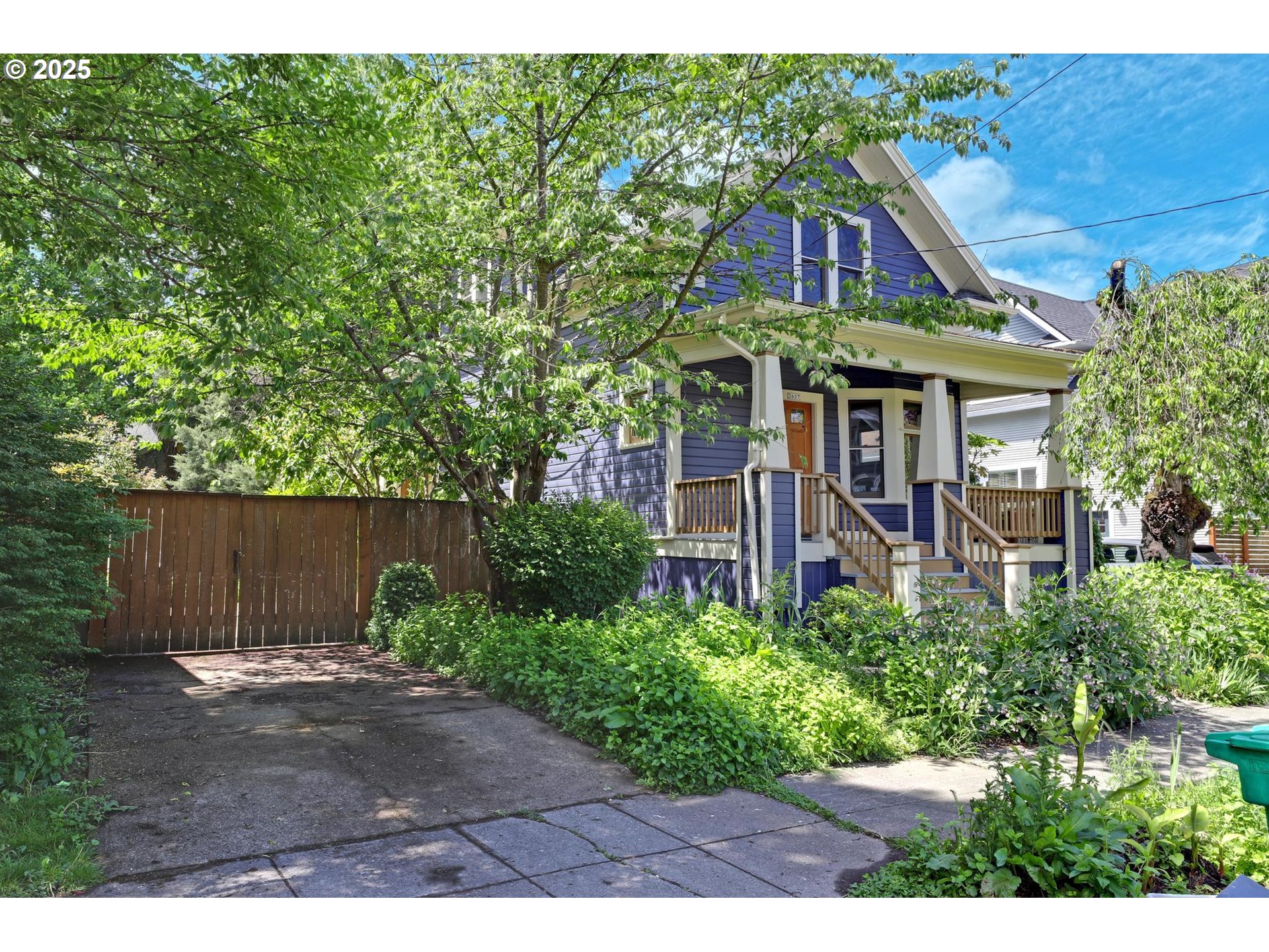 3607 NE 13TH AVE