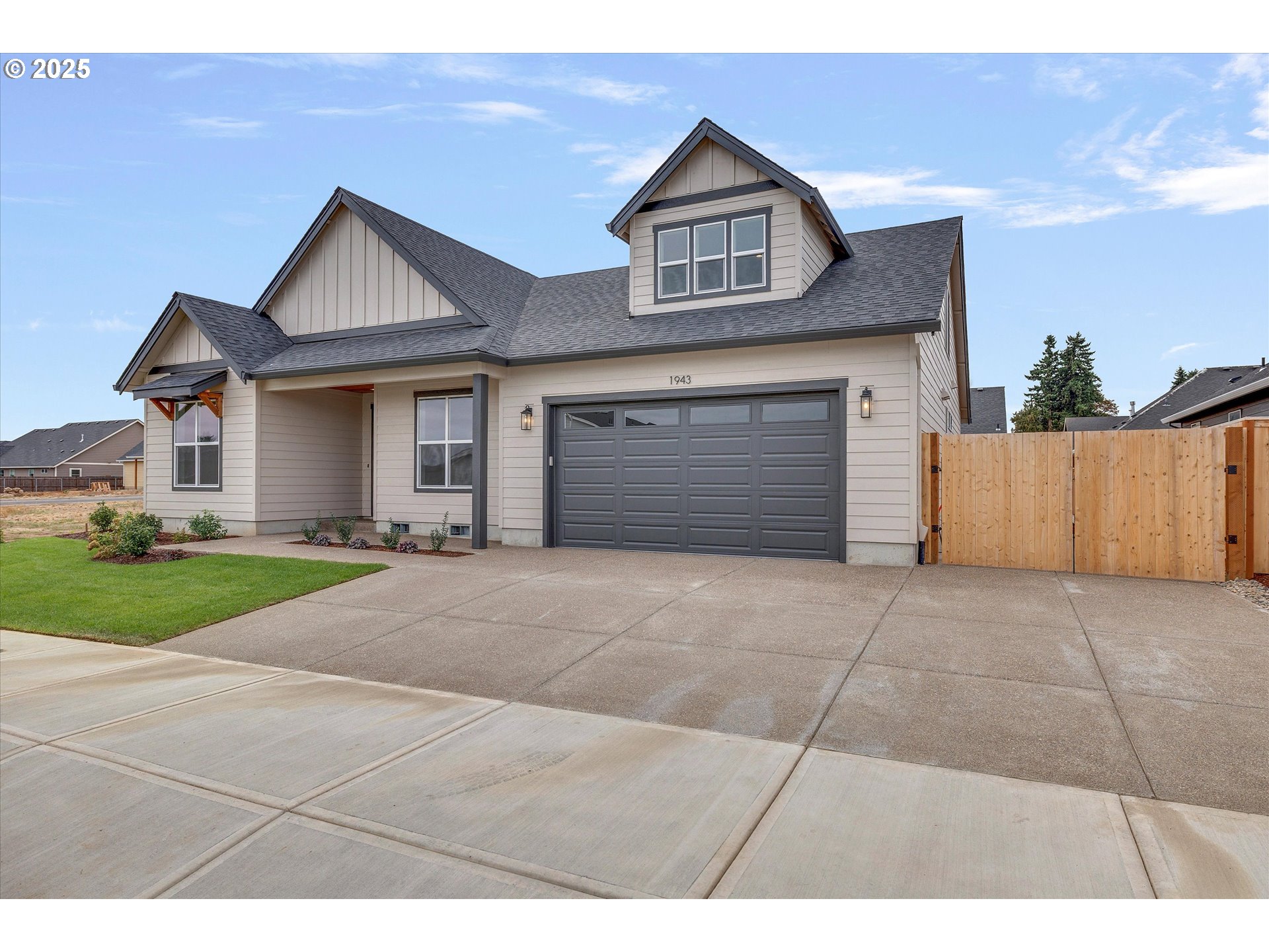 1943 SE 10TH PL, Canby