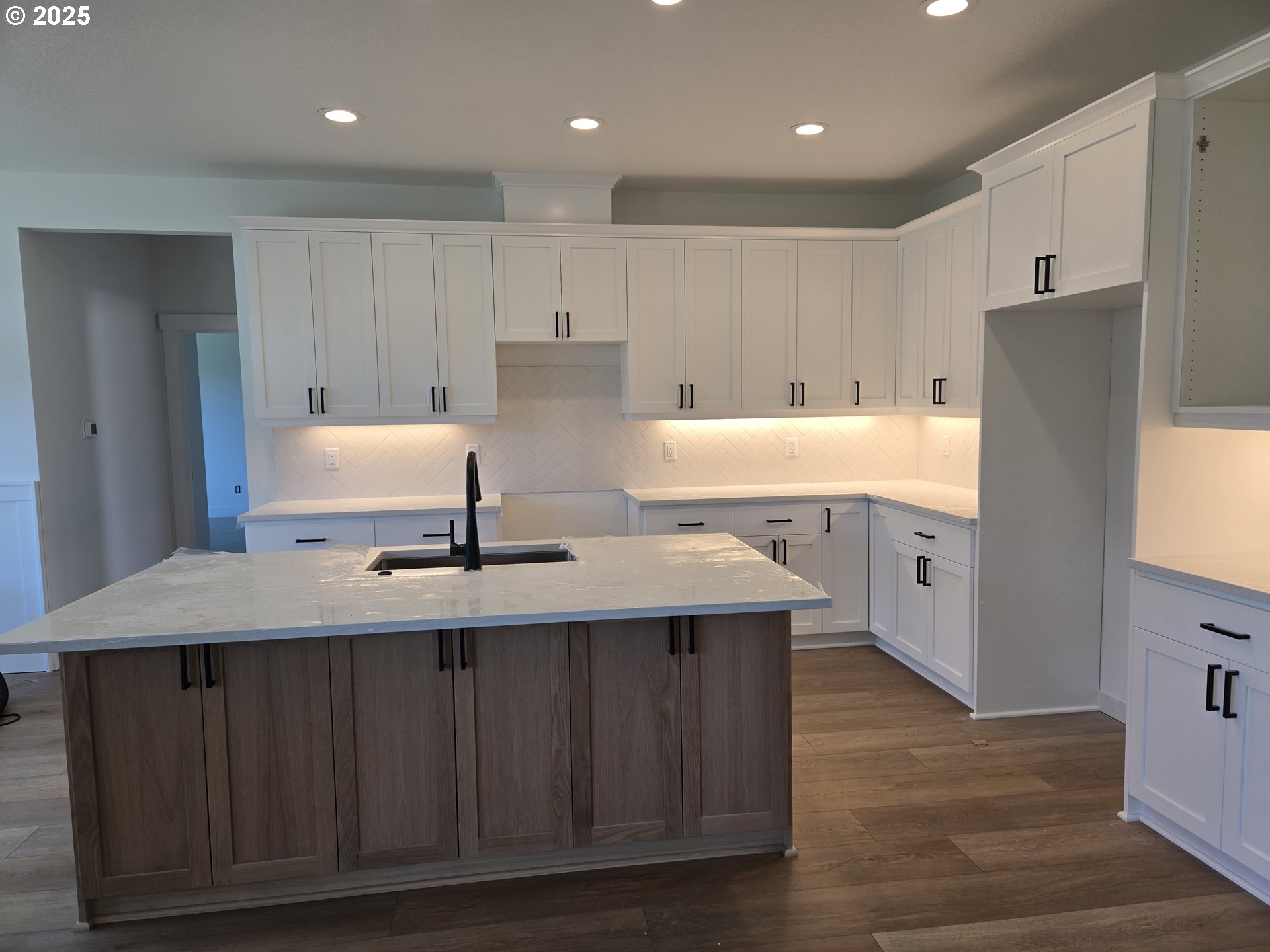 1943 SE 10TH PL, Canby