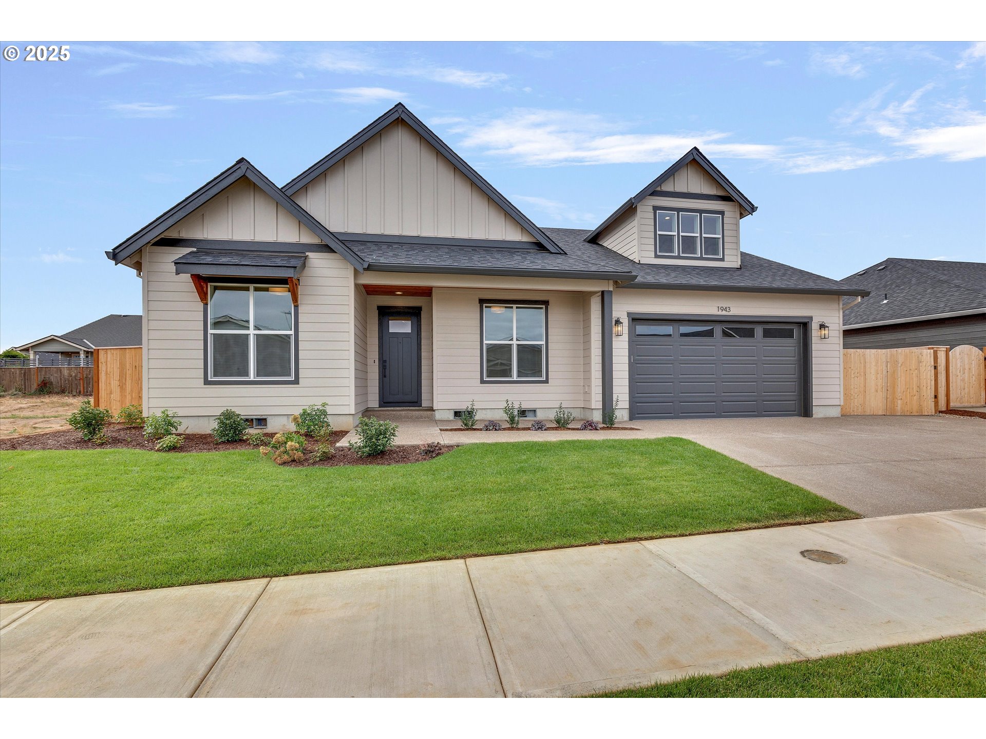 1943 SE 10TH PL, Canby