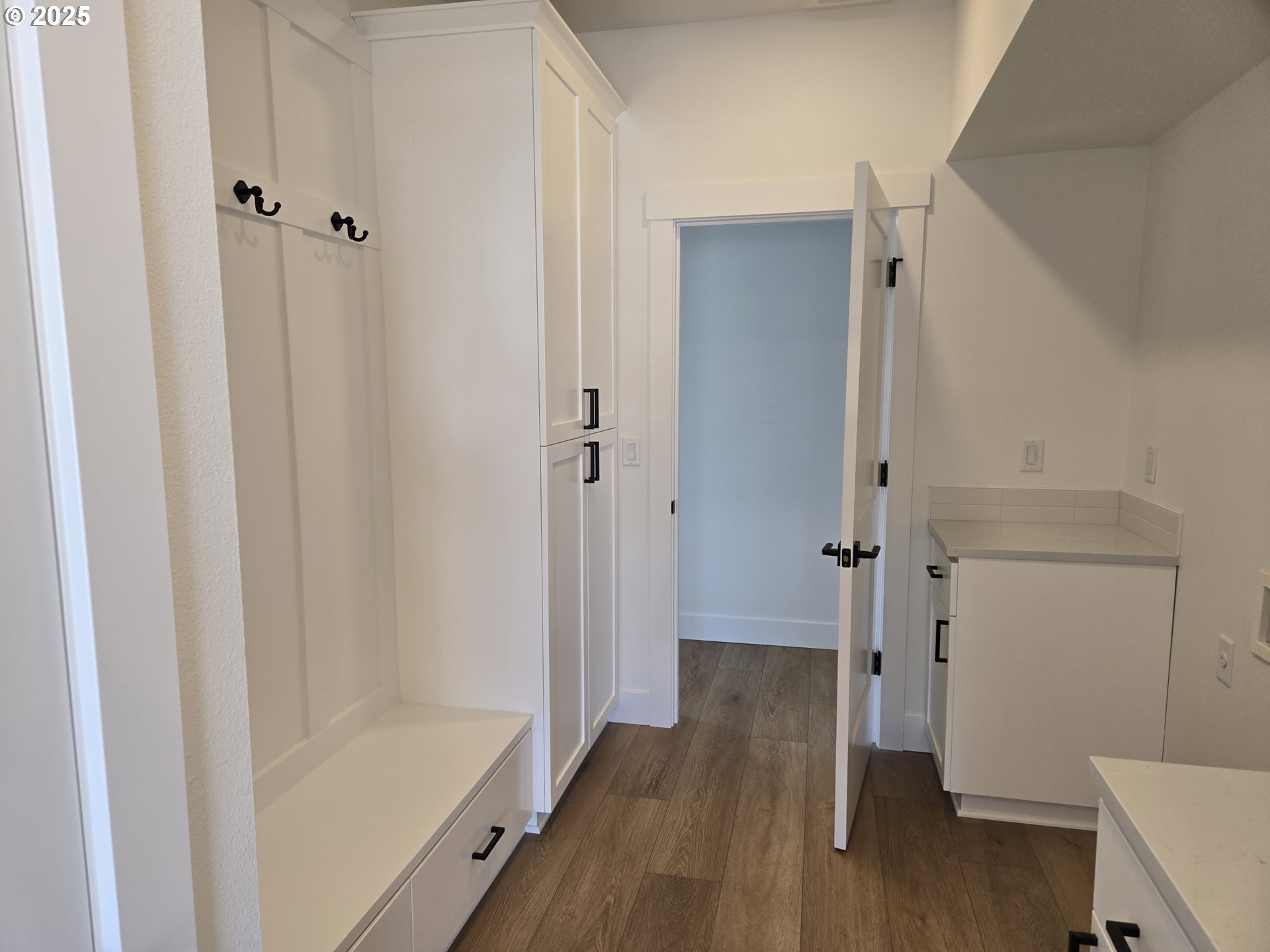 1943 SE 10TH PL, Canby