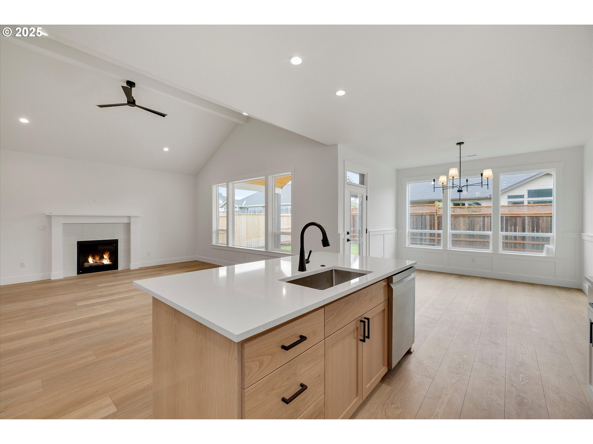 1943 SE 10TH PL, Canby