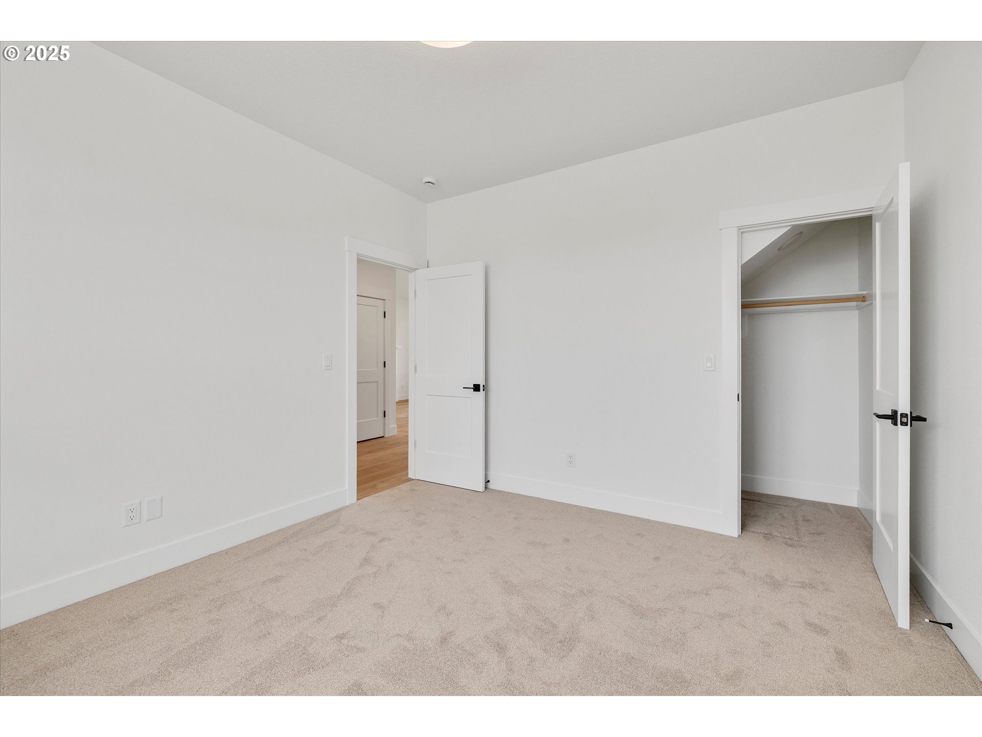 1943 SE 10TH PL, Canby