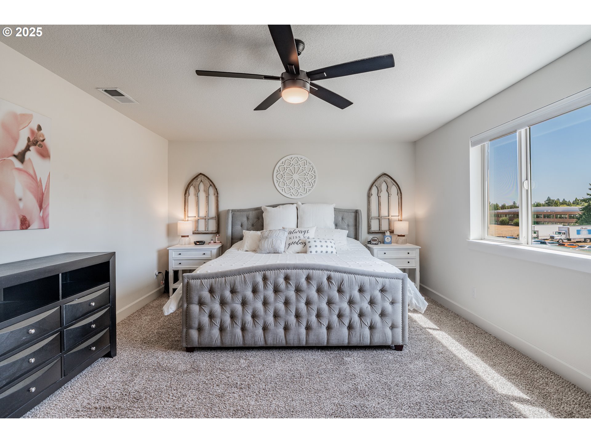 1078 VISTA OAKS DR