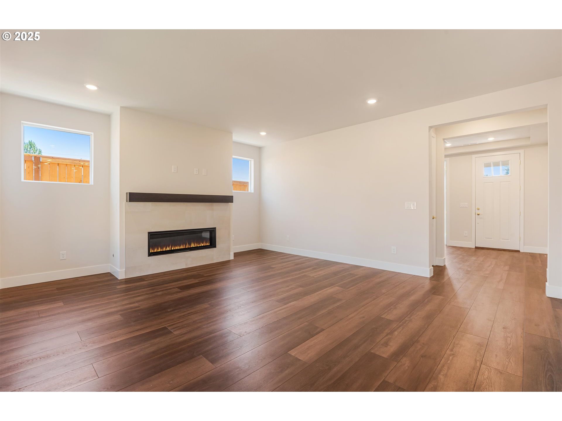 6701 SW Windflower ST