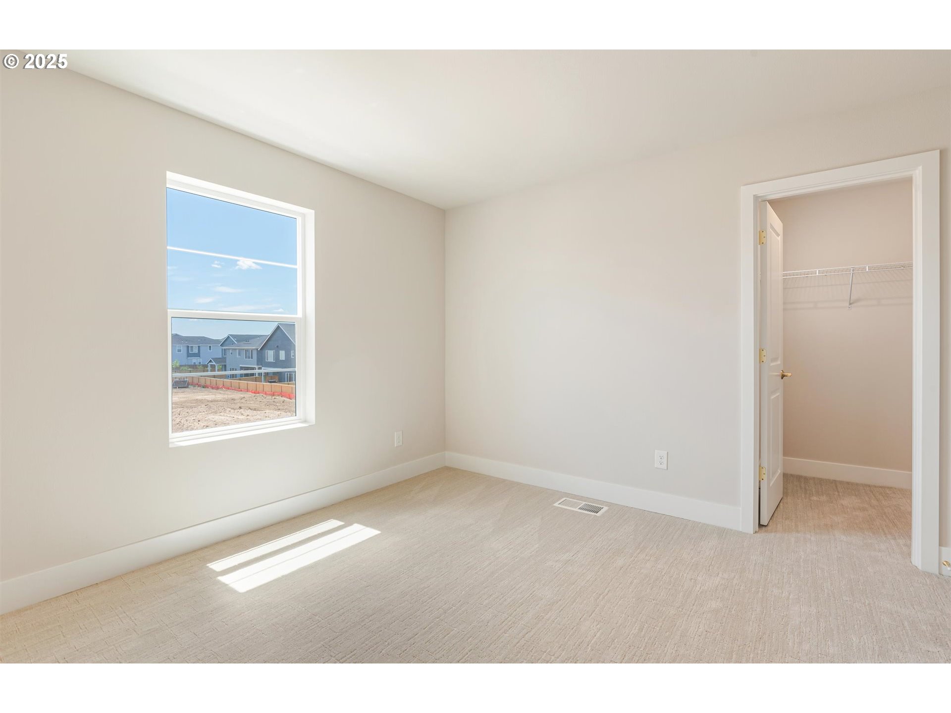 6701 SW Windflower ST