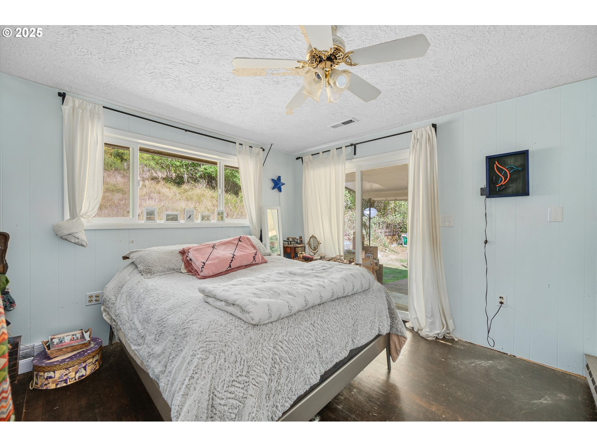 64086 NEHALEM HWY