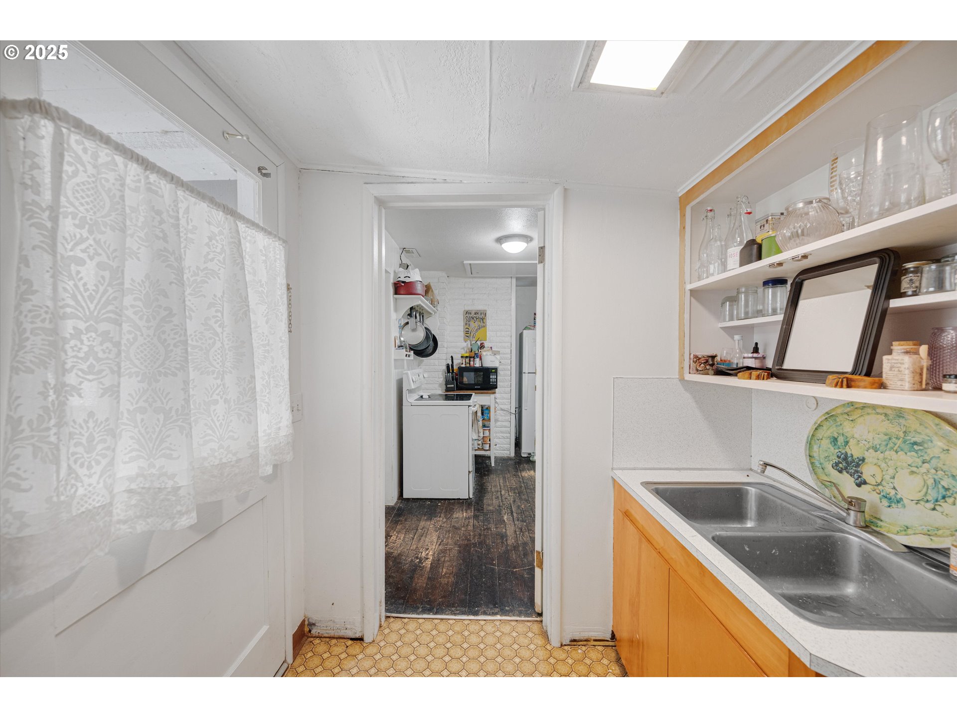 64086 NEHALEM HWY