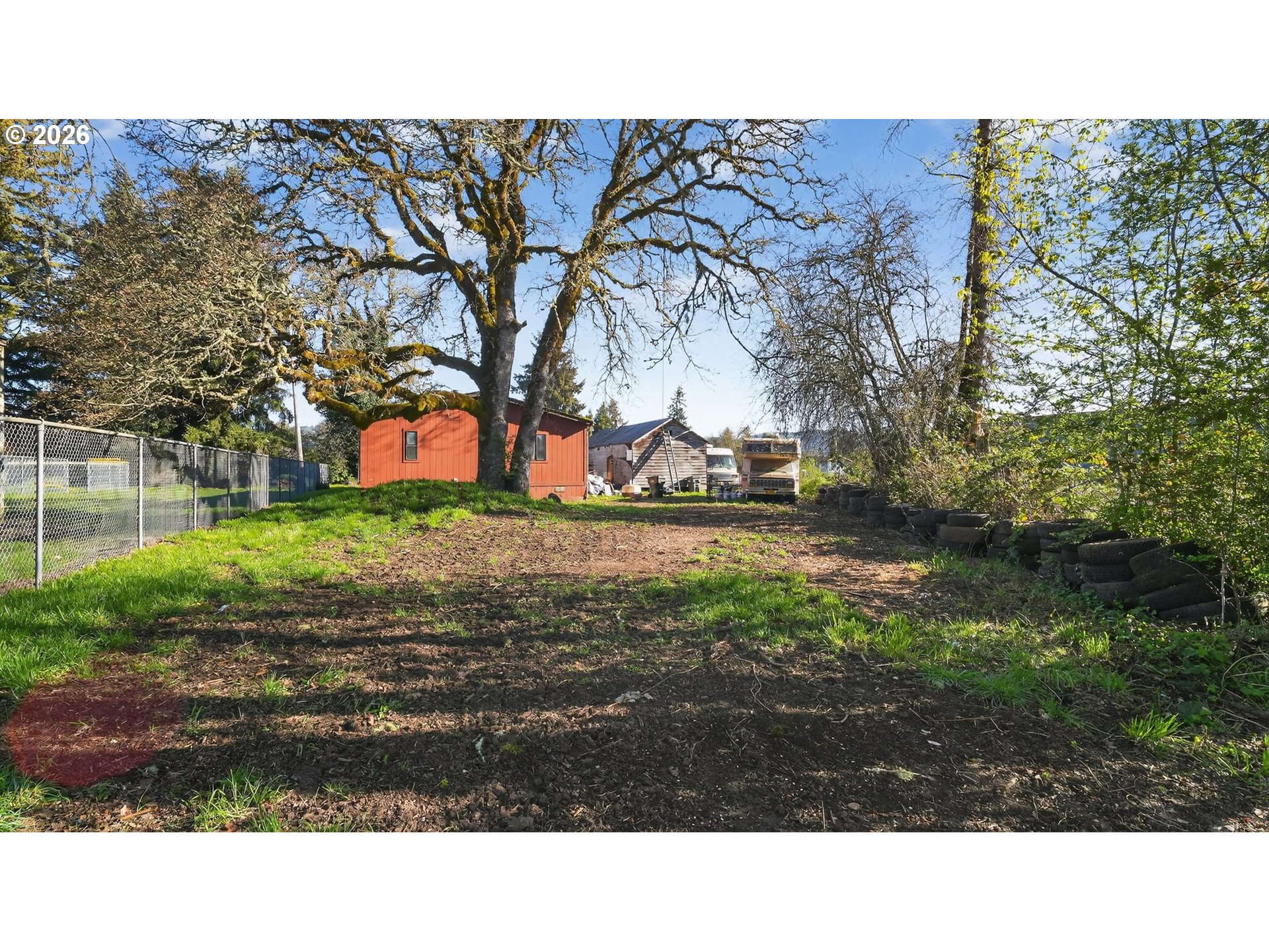 1901 KALMIA ST