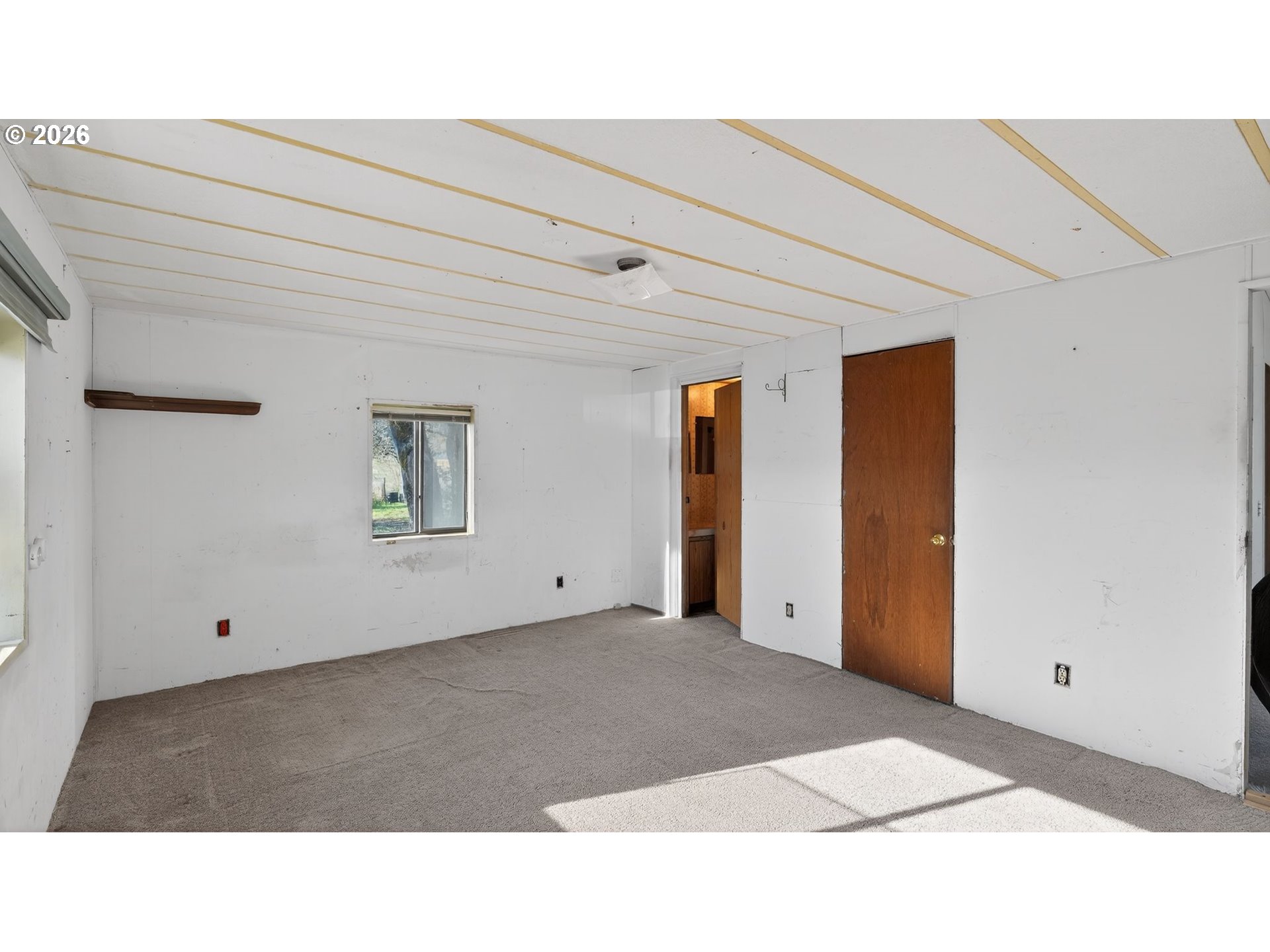1901 KALMIA ST